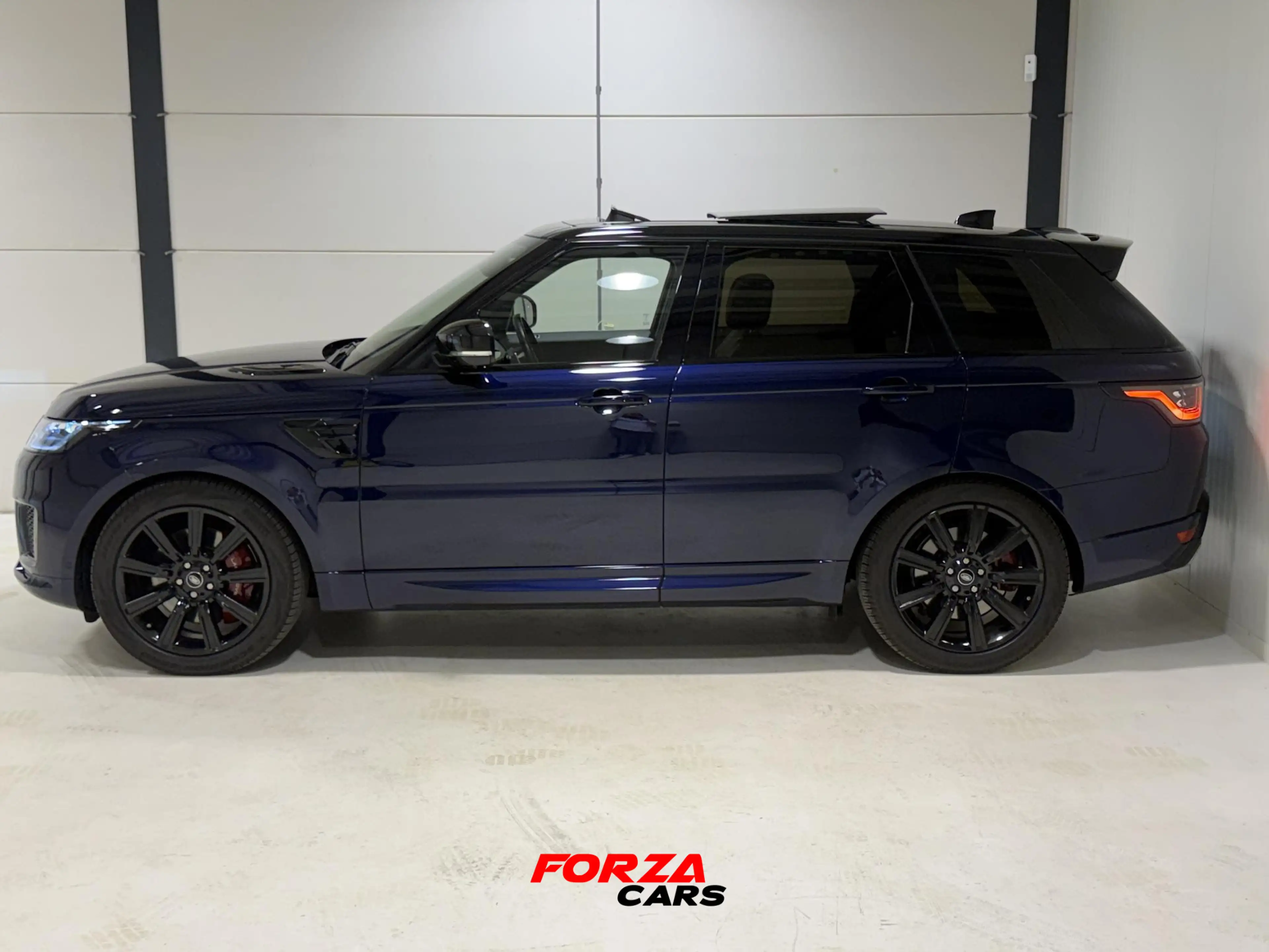 Land Rover Range Rover Sport P400e Limited Edition | VOL — photo 4