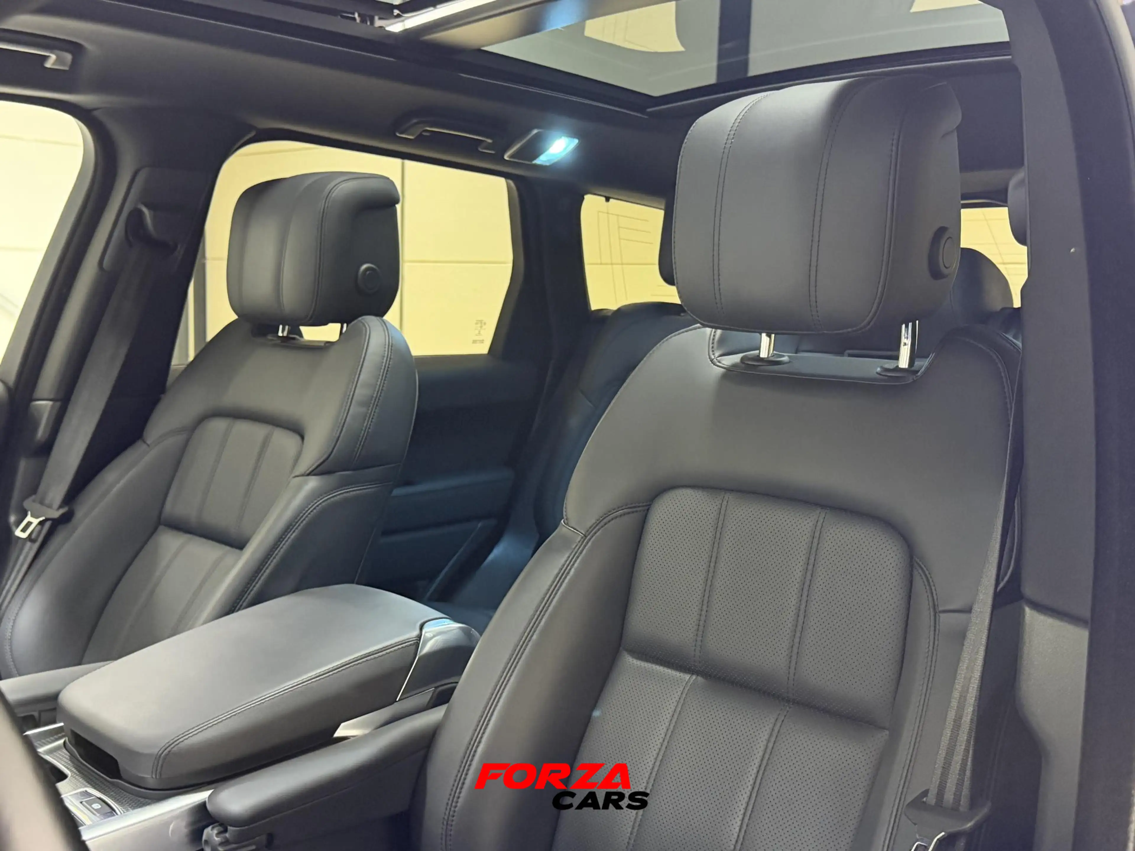 Land Rover Range Rover Sport P400e Limited Edition | VOL — photo 8