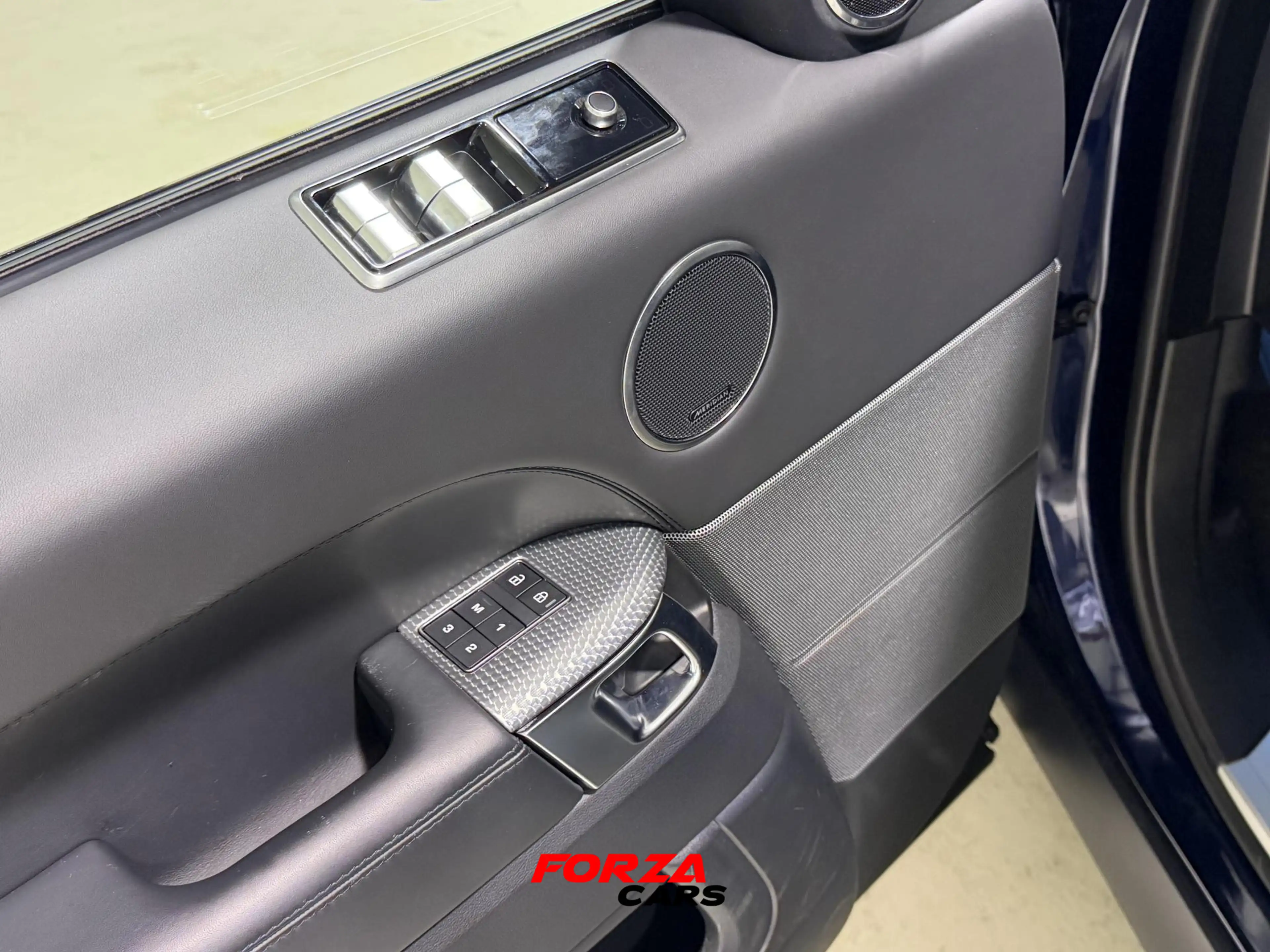 Land Rover Range Rover Sport P400e Limited Edition | VOL — photo 13