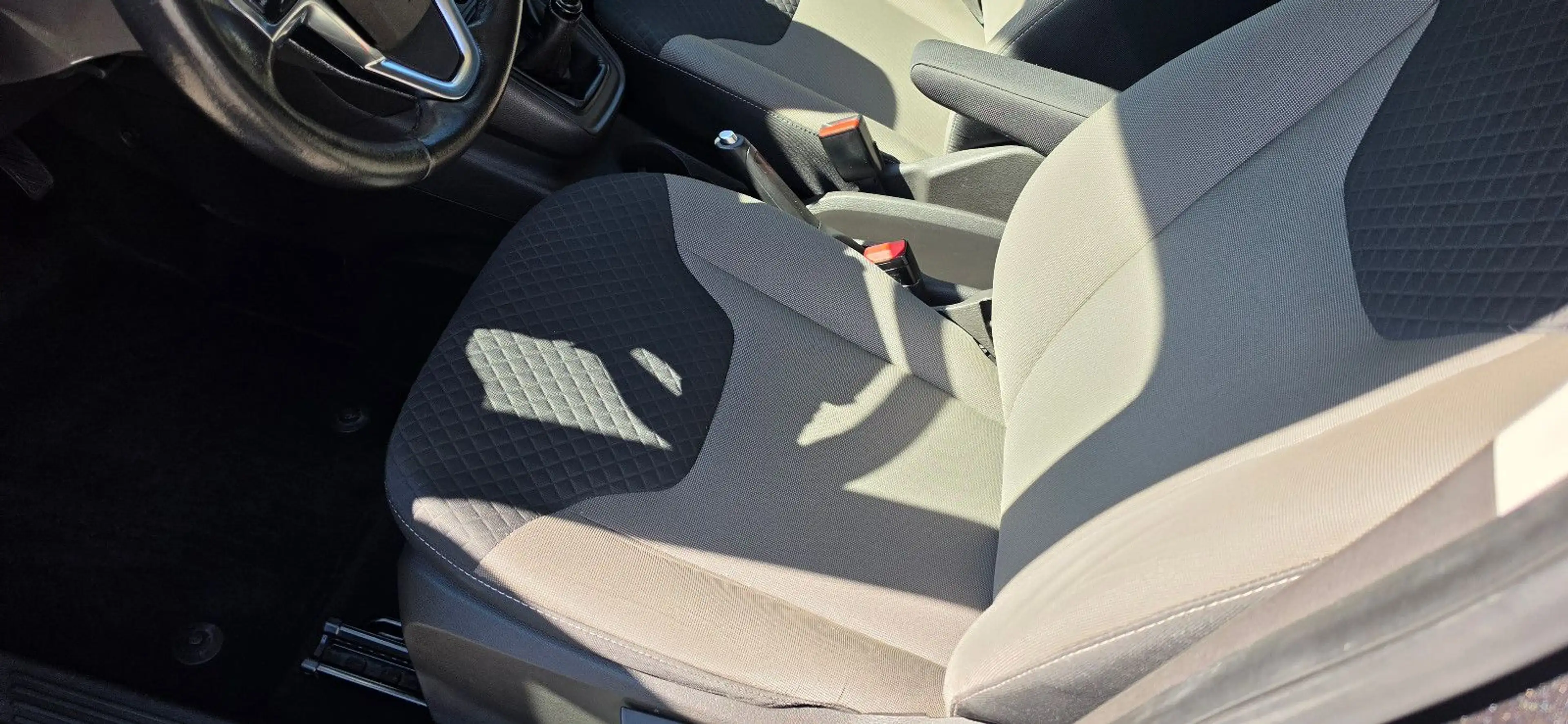 Ford Tourneo Courier Trend, Anhängerkupplung,1. Hand — photo 13