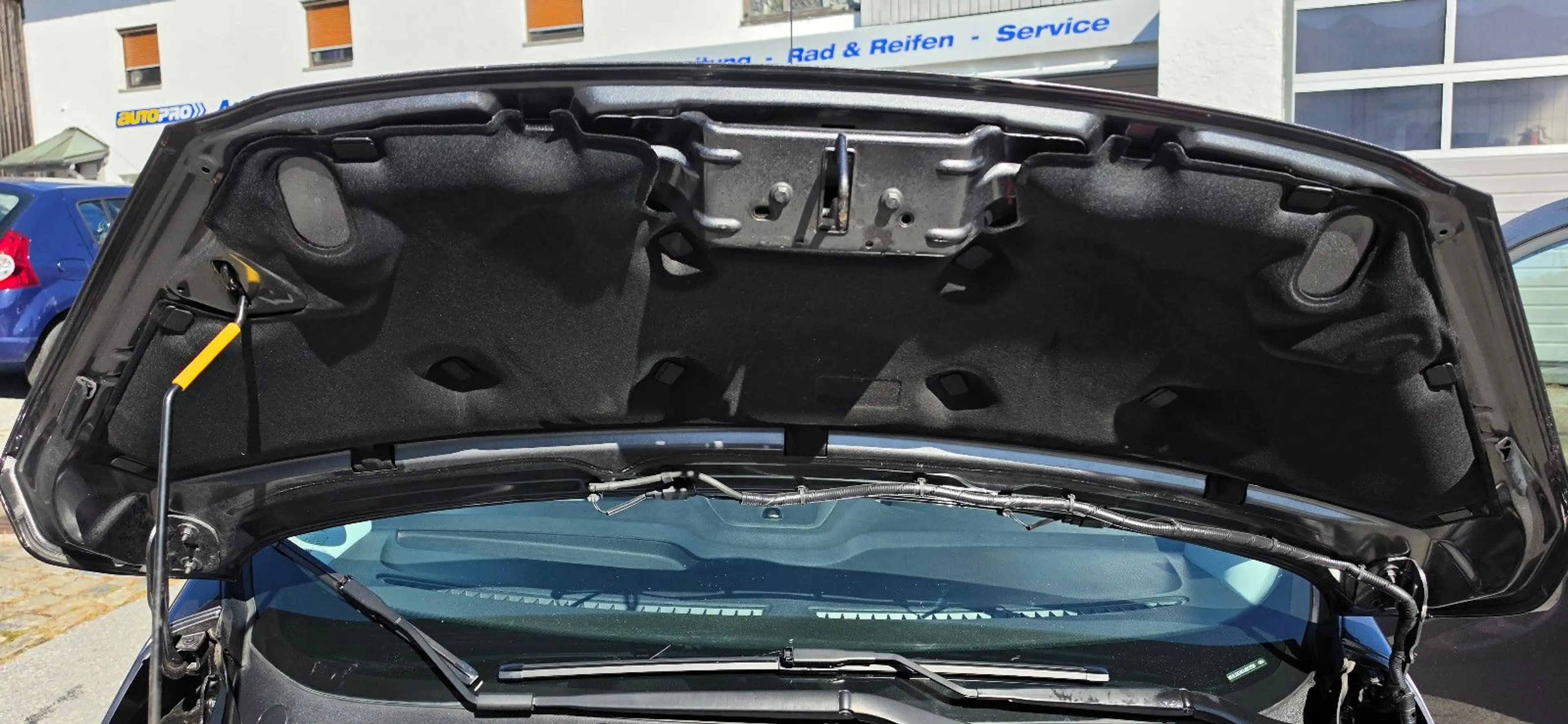 Ford Tourneo Courier Trend, Anhängerkupplung,1. Hand — photo 11