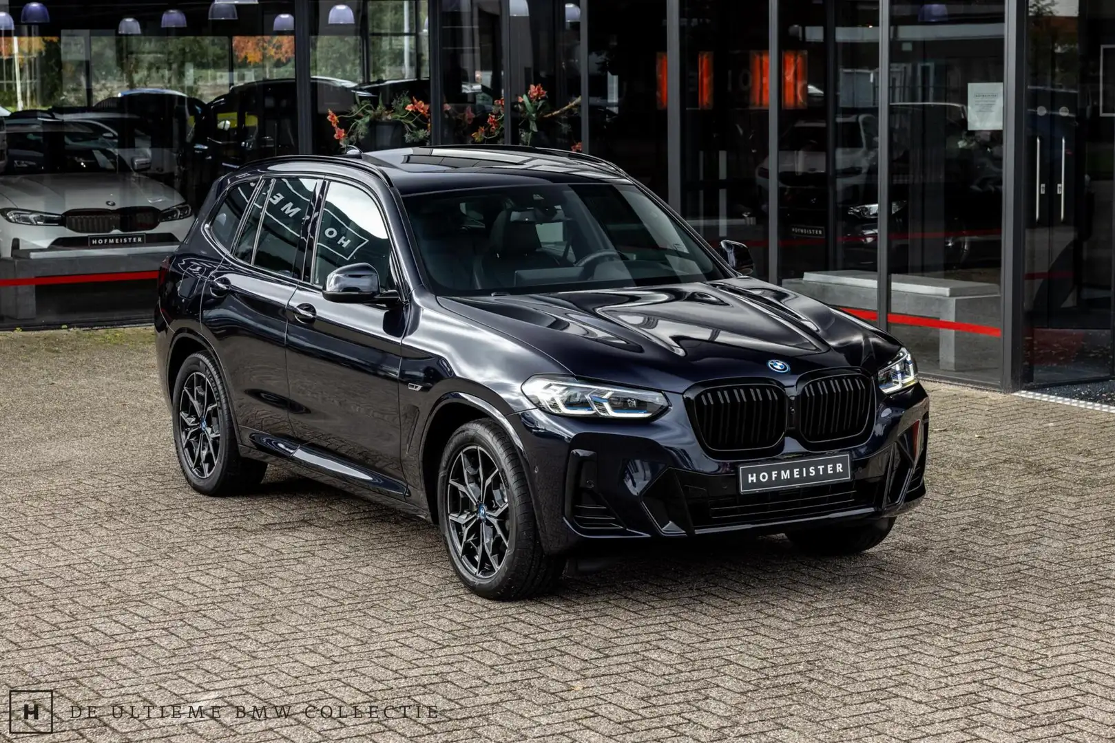 BMW X3 xDrive 30e M-Sport | Trekhaak | Laser | Pano Noir - 1