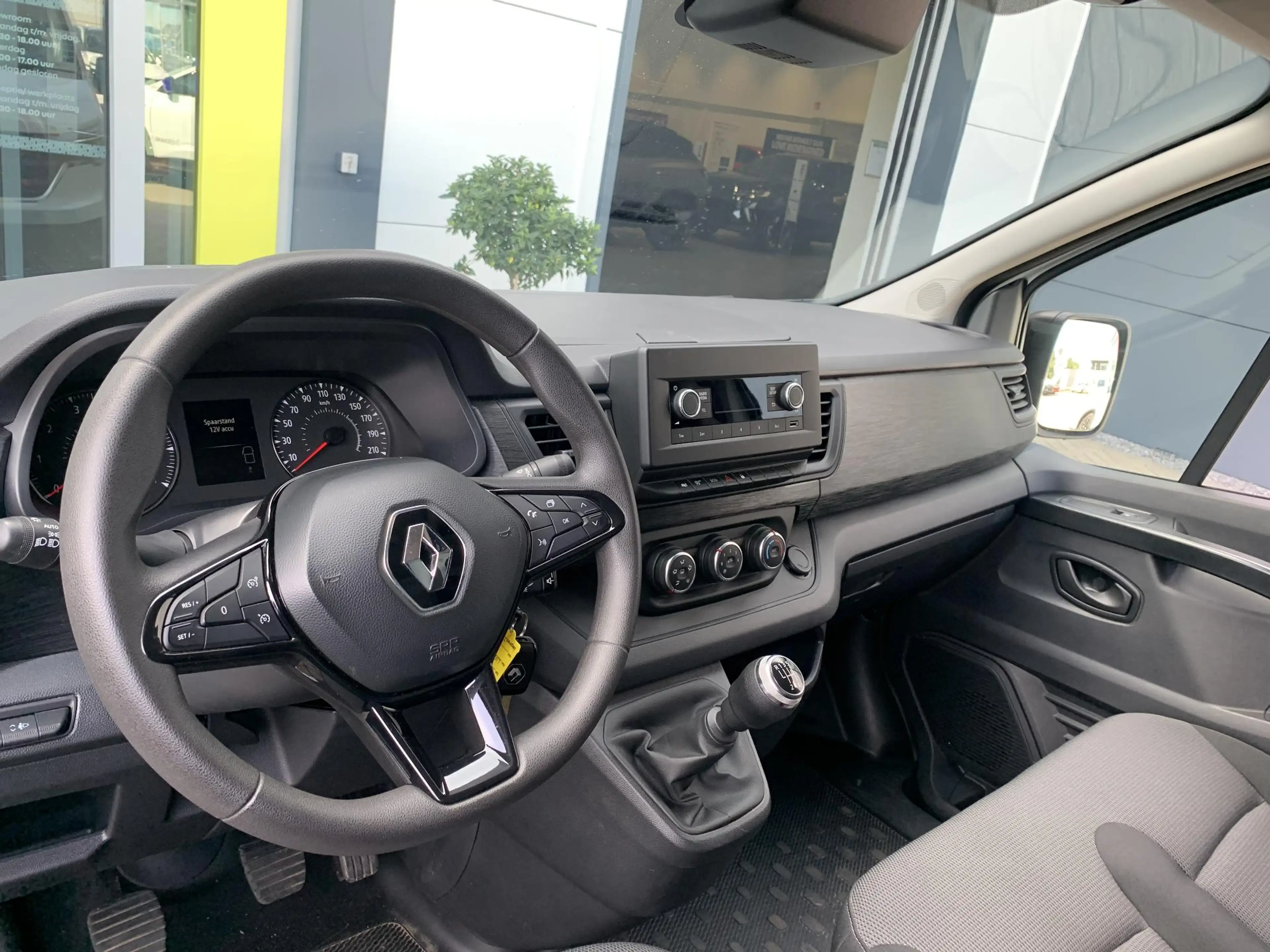 Renault Trafic 2.0 Blue dCi 130 T29 L1H1 Advance | BPM vrij | Bet — photo 2