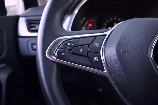 Renault Captur view 15