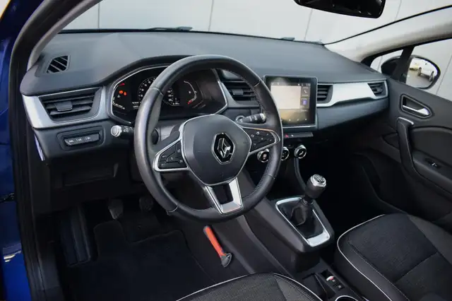 Renault Captur view 4