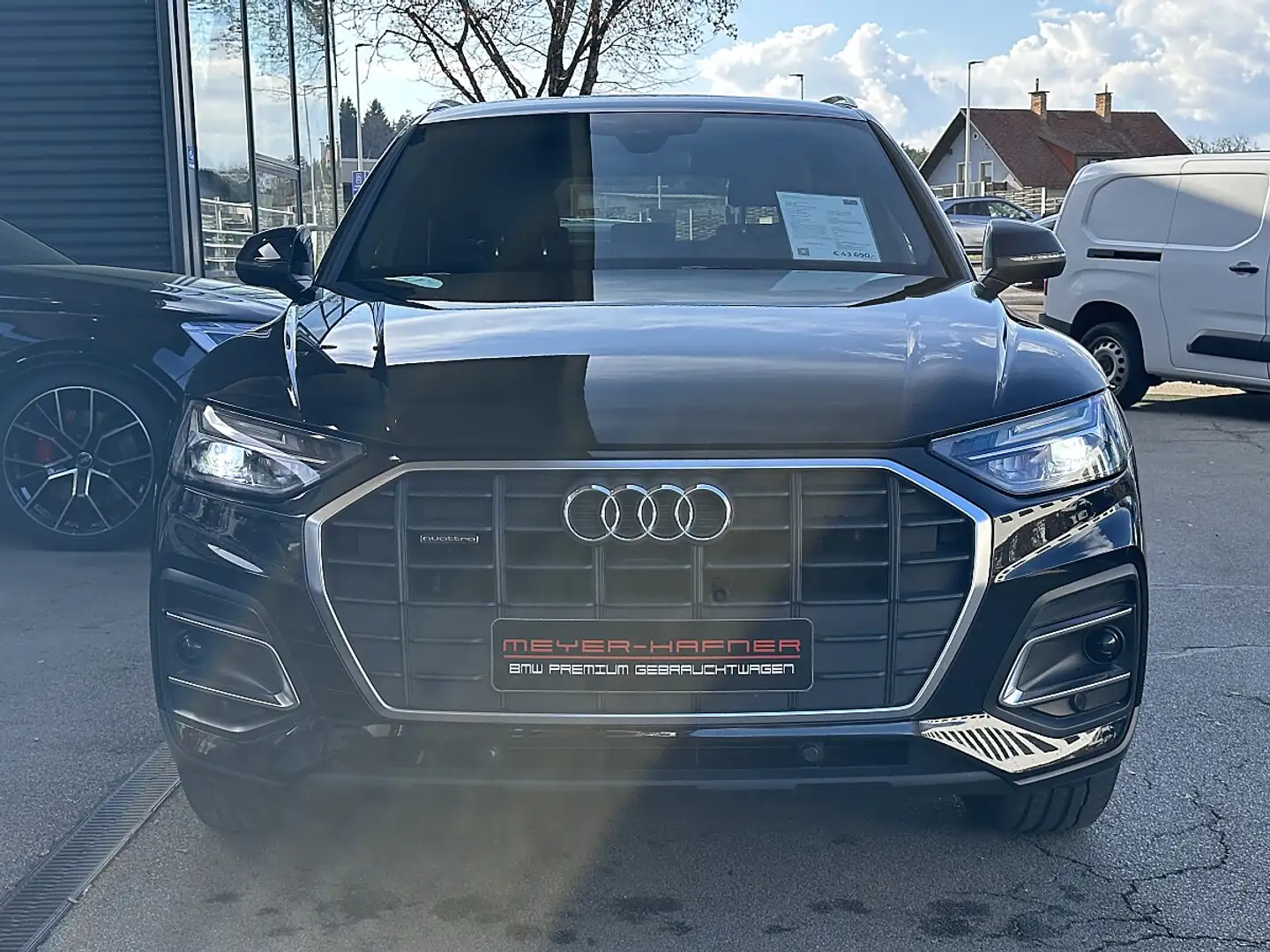 Audi Q5 40 TDI quattro intense S-tronic Schwarz - 2