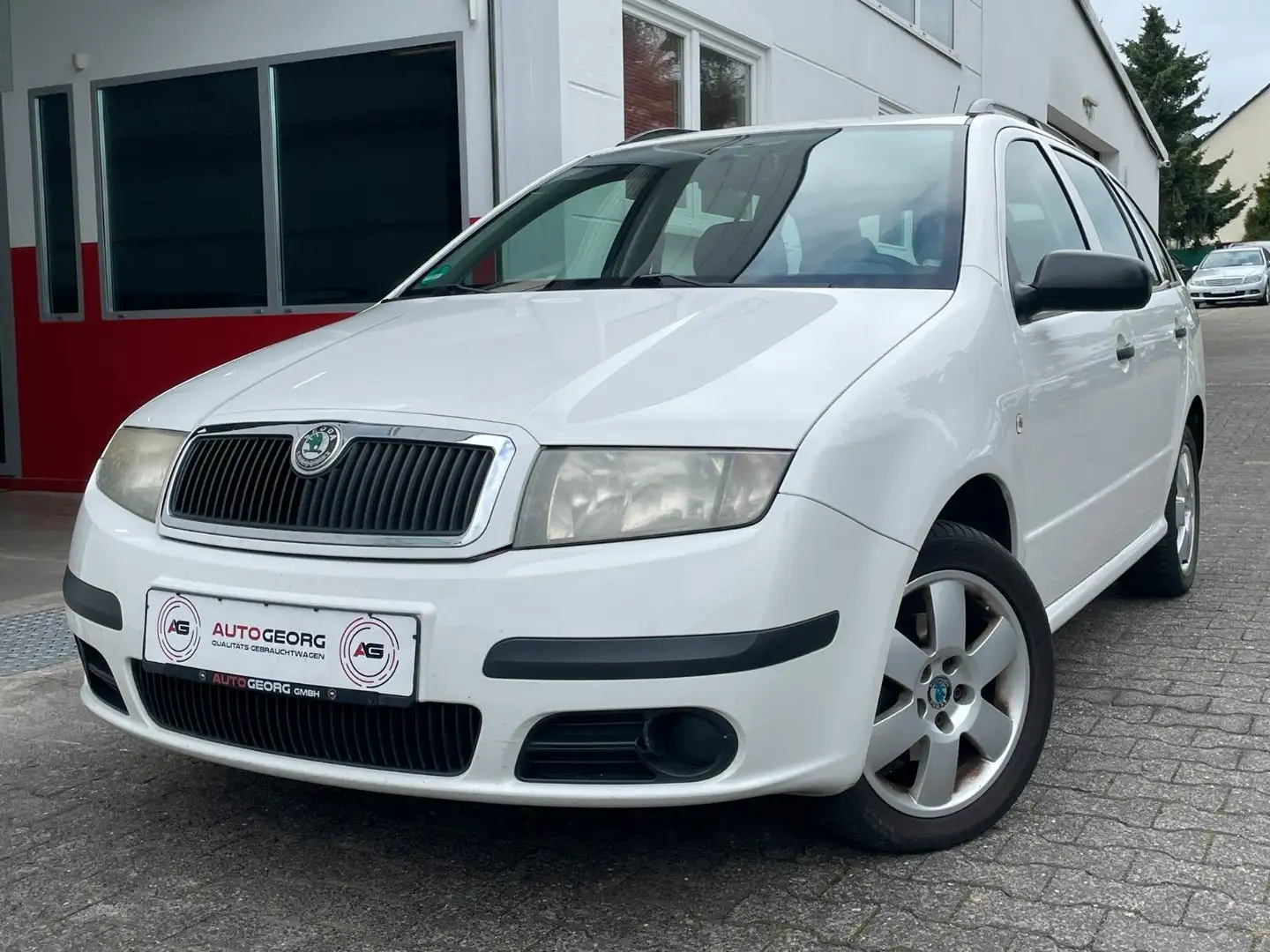 Skoda Fabia Combi 1.4 TSI SCHIEBEDACH KLIMA RADIO MP3 Weiß - 1