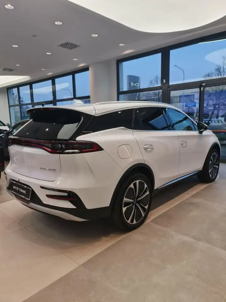 BYD Tang 2026
