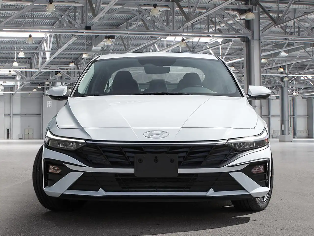 Hyundai ELANTRA снимка Hyundai ELANTRA
