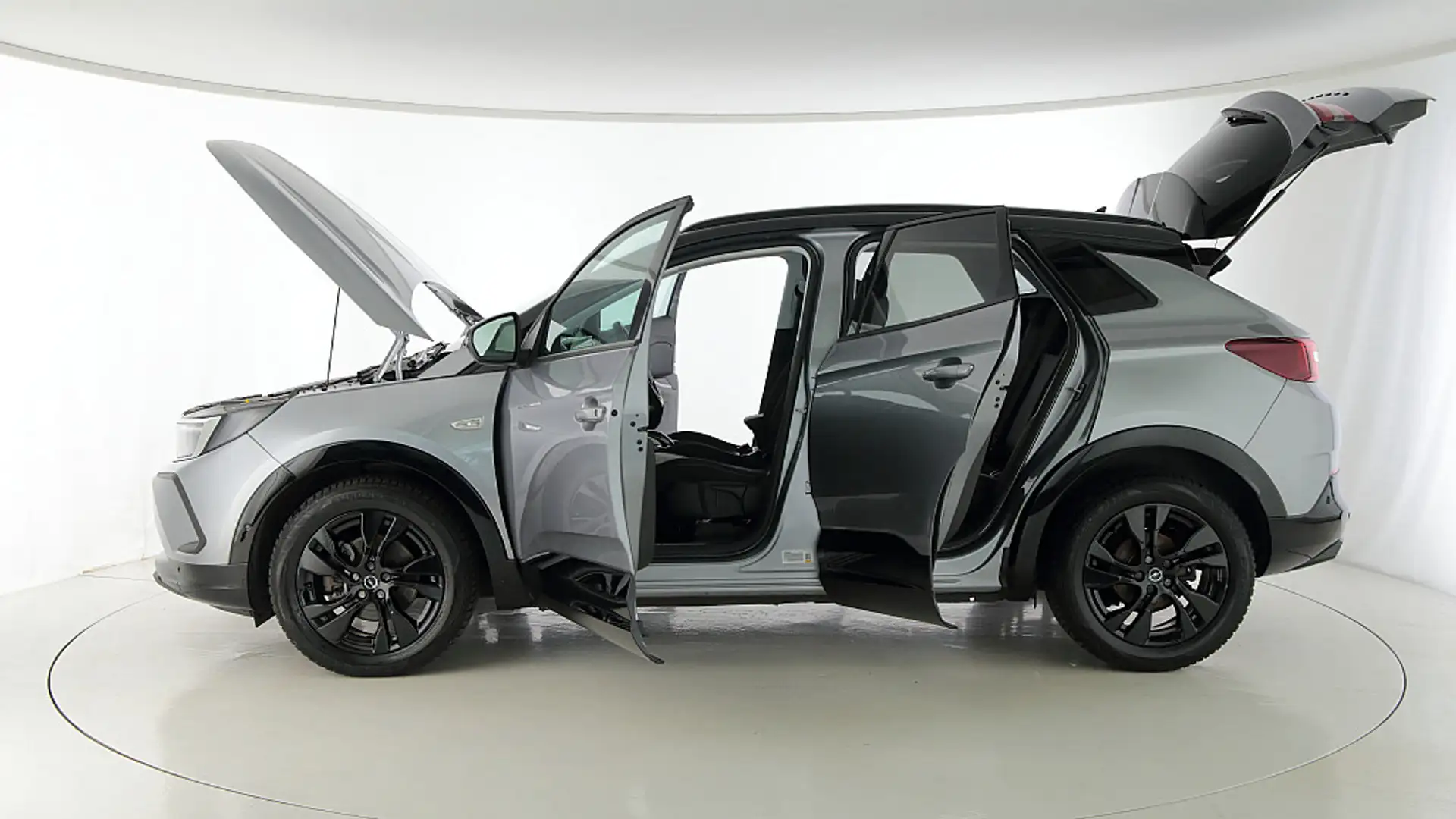 Opel Grandland 1,2 Turbo Dir. Inj. GS Line S/S Aut. Silber - 2