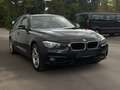 BMW 318 318 i Advantage Schwarz - thumbnail 3