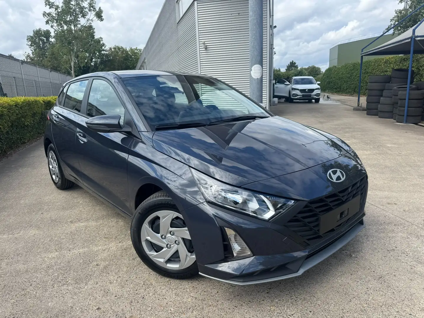 Hyundai i20 i20 TWIST Gris - 1