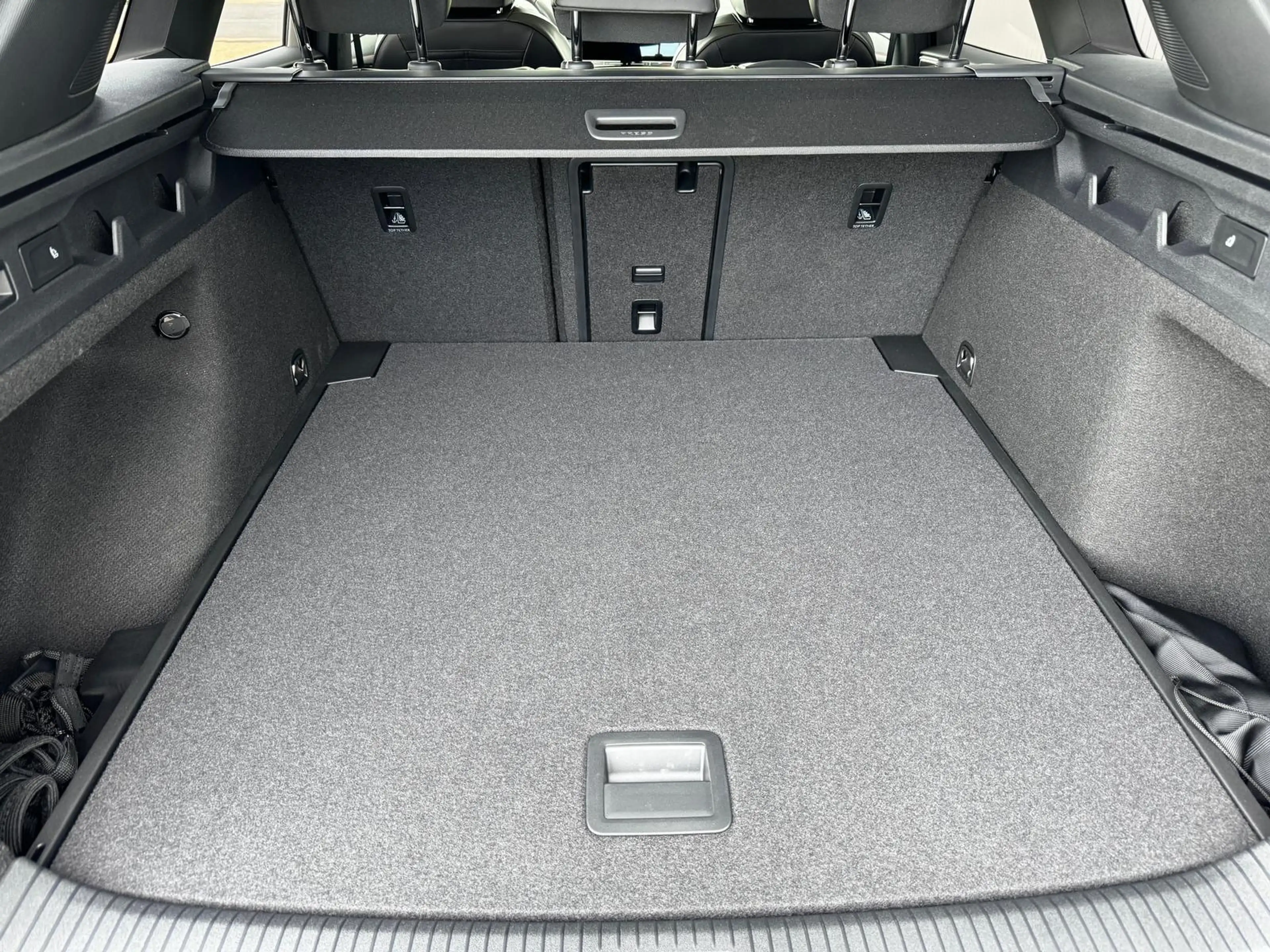 Volkswagen ID.7 GTX 250 kW 4Motion Tourer 250 kW (340 PS), Allrad — photo 11