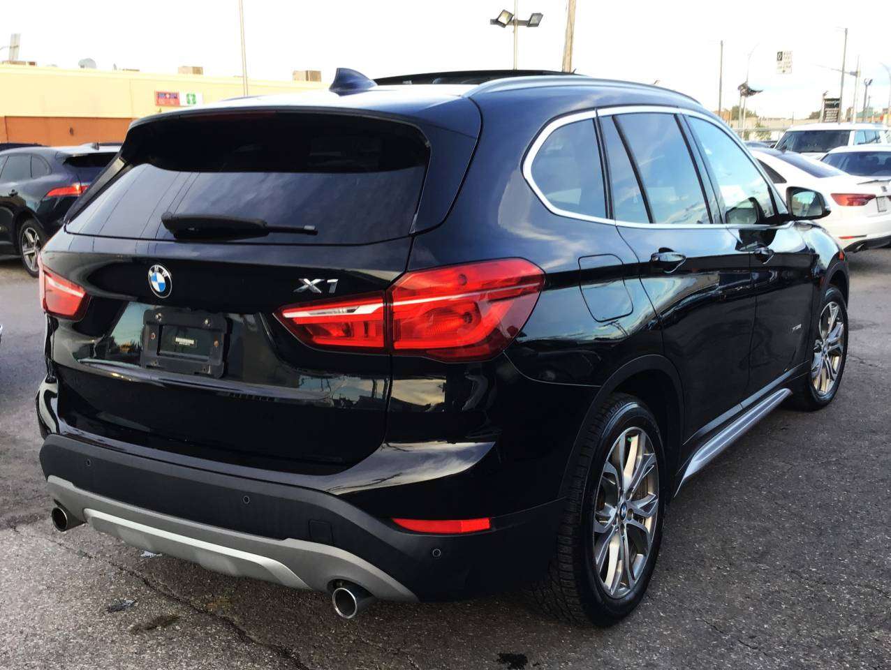 2018 BMW X1 xDrive28i -TOIT PANO-NAVIGATION-HEAD UP-AUCUN ACCIDENT — снимка 1