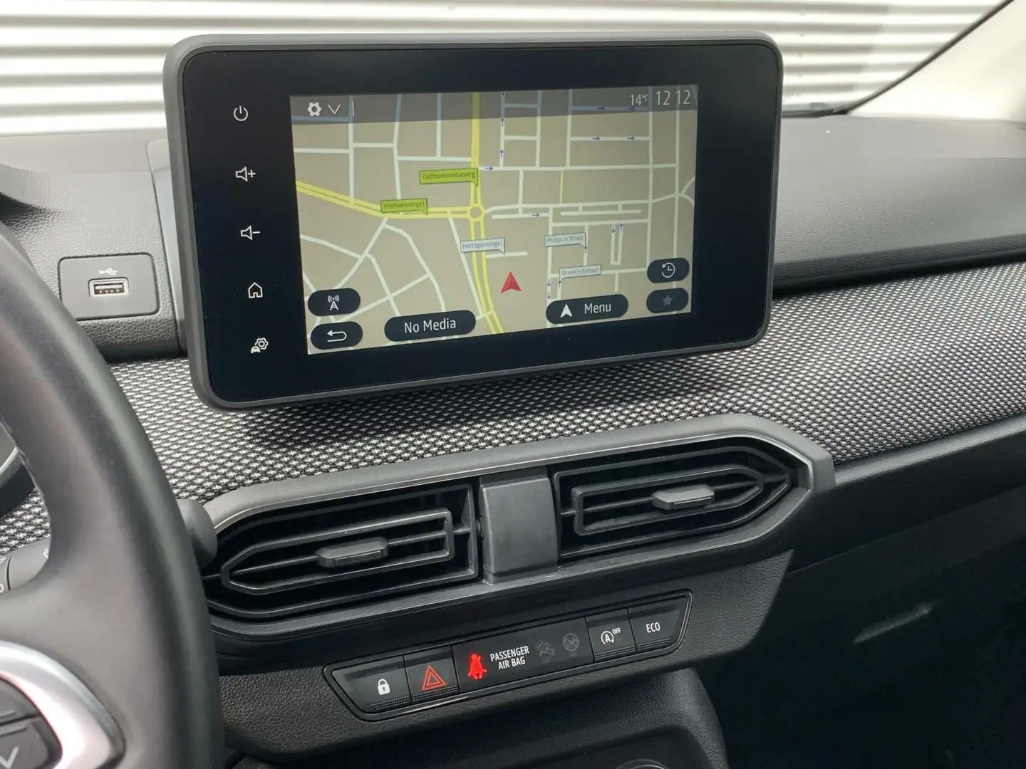 Dacia Sandero 1.0 TCe Airco Cruise Dab Led Carplay Pdc 2023 Eers Gris - 2