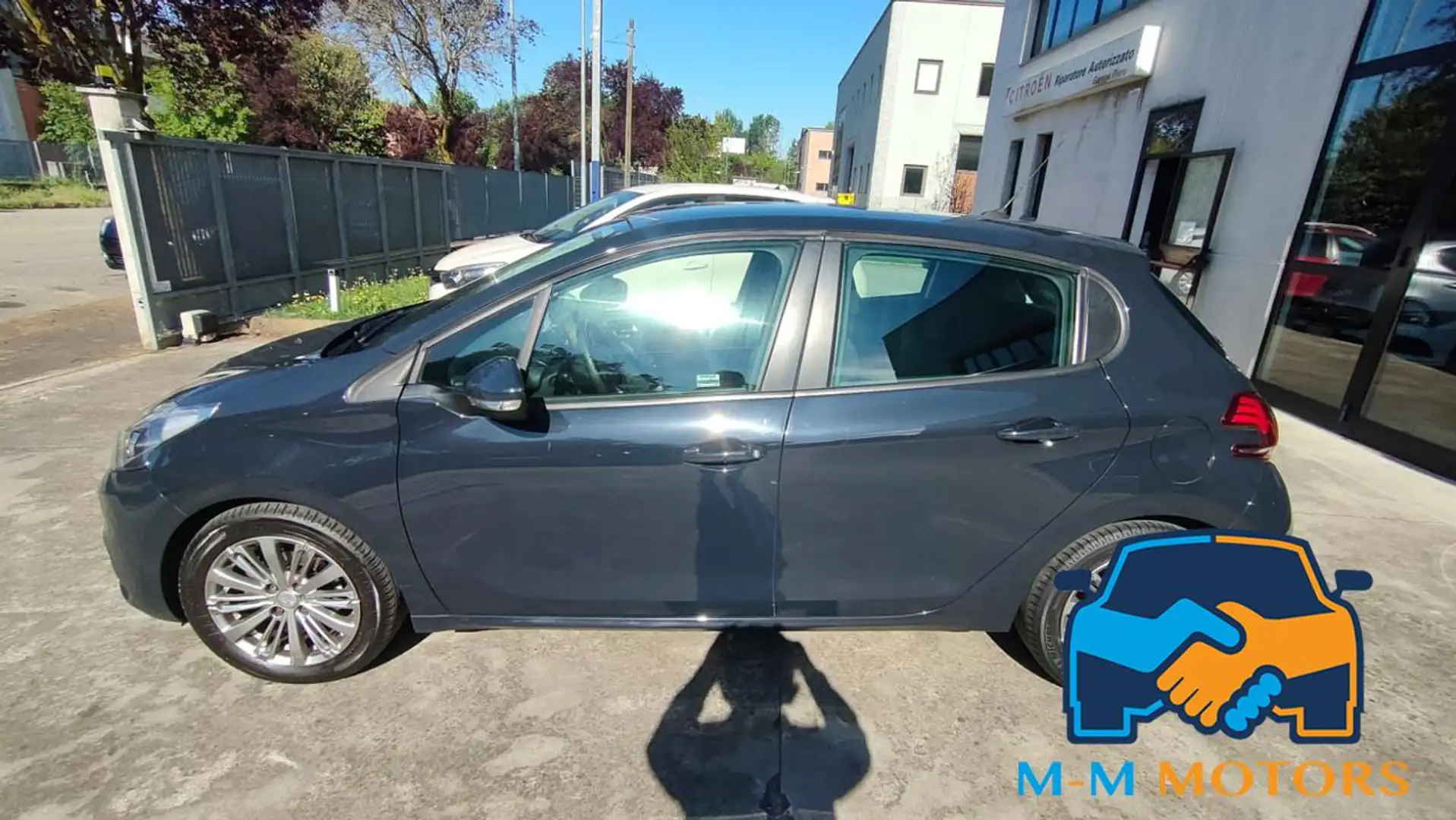 Peugeot 208 1° serie PureTech 82 5 porte Active "PROMO" Gris - 2