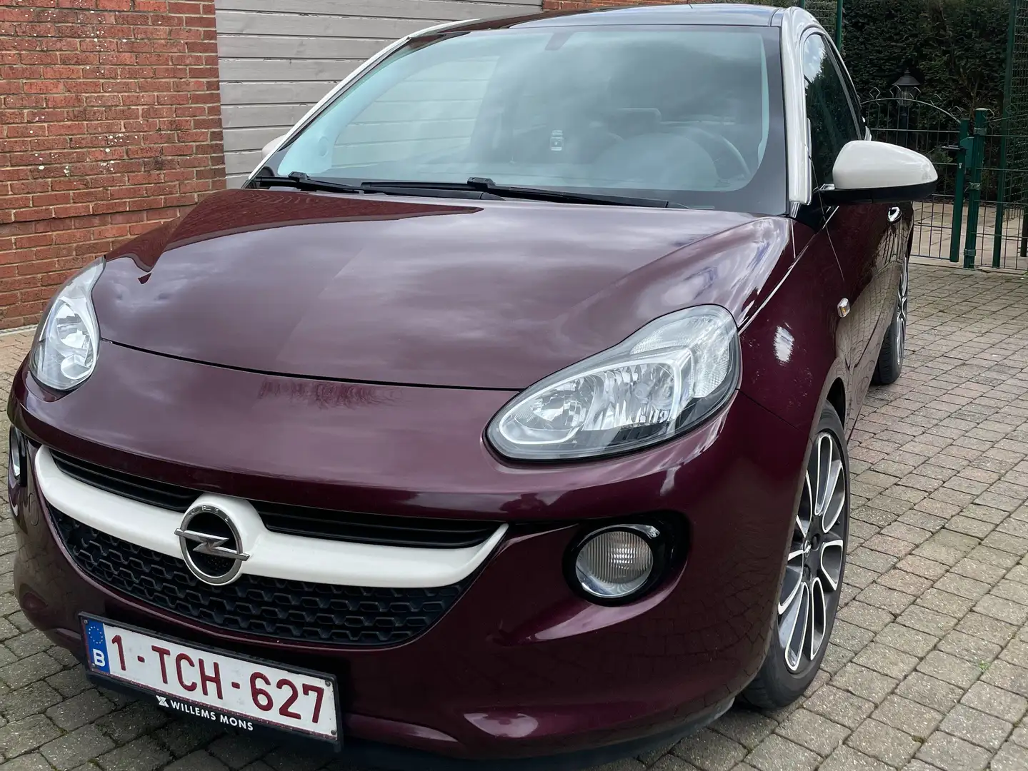 Opel Adam 1.2i Glam / TOIT PANORAMIQUE / Climatisation Mauve - 2