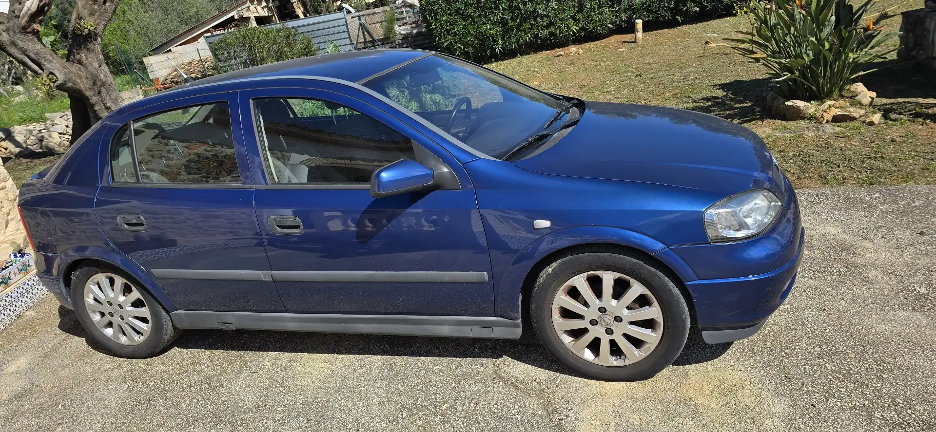 Opel Astra 1.6 Sport Edition II - 2