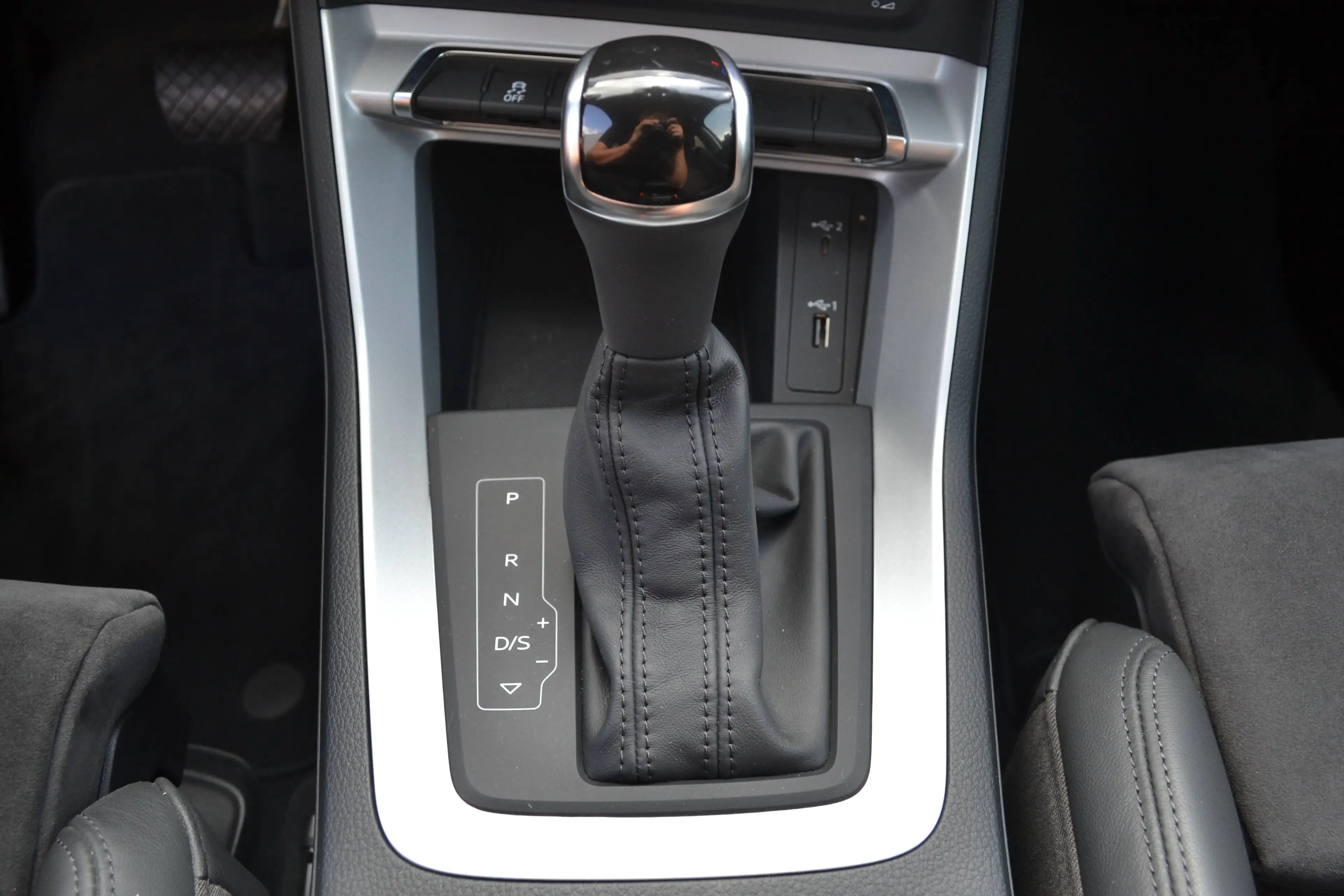 Audi Q3 S-LINE/LED/ALCANTARA — photo 19