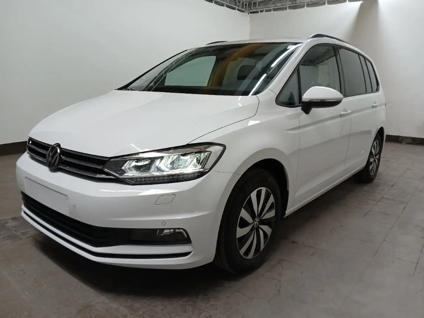Volkswagen Touran PANO 7-Sitzer AHK StdHzg. ACC Dynaudio Keyless DAB Weiß - 1