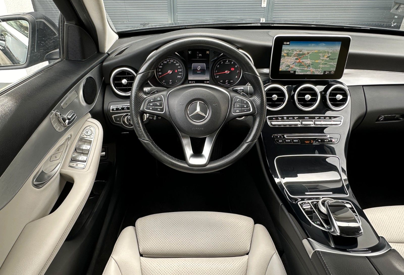 Mercedes-Benz C 400 4Matic Lim*AVANTGARDE*SPUR*MEMORY*ACC*360° — photo 12