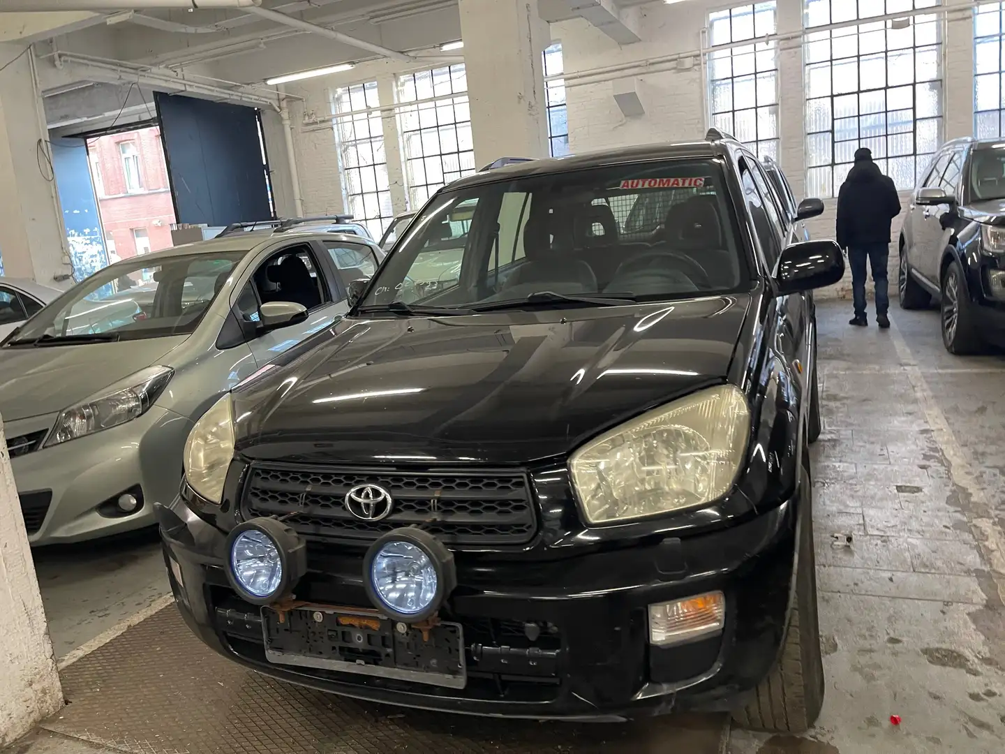 Toyota RAV 4 2.0i VVT-i 16v 4x4 VX+ Noir - 1