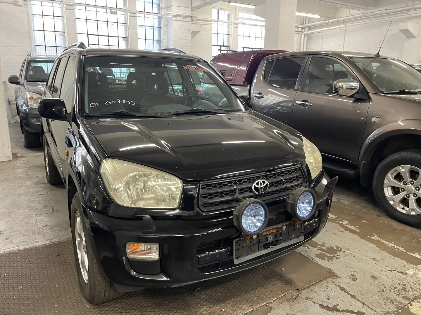 Toyota RAV 4 2.0i VVT-i 16v 4x4 VX+ Noir - 2