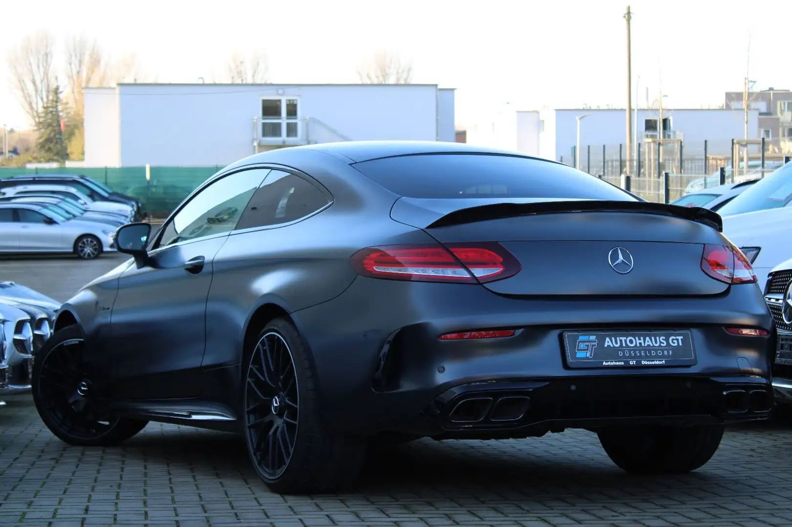 Mercedes-Benz C 63 AMG C 63 S AMG Coupe/1.Hd/Night/Designo/Kamera/Burme Grau - 2