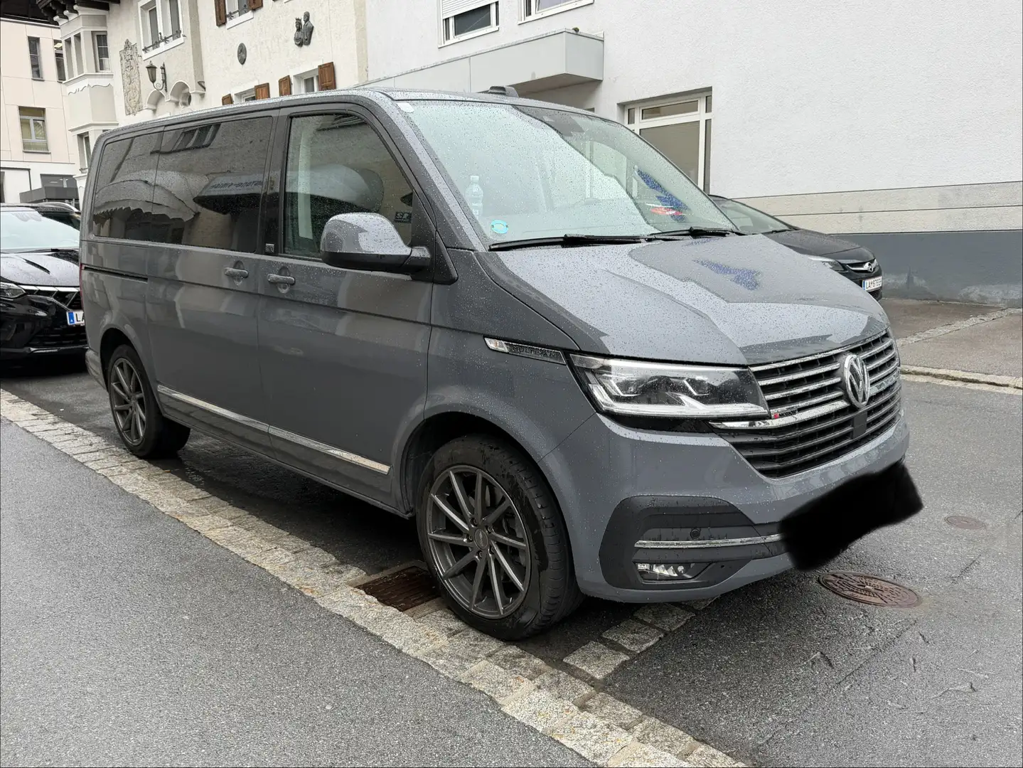 Volkswagen T6.1 Multivan Generation Six Grau - 1