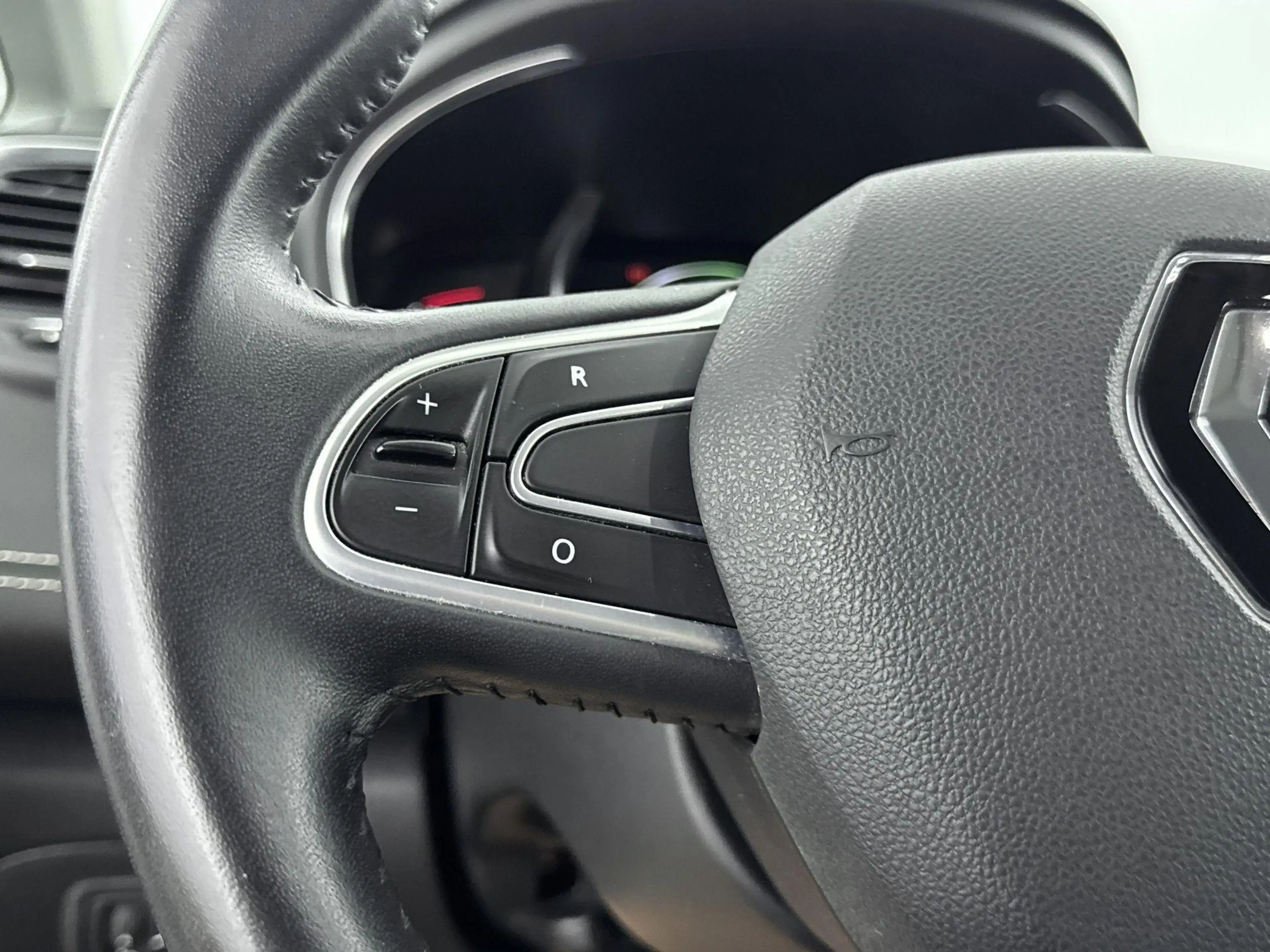 Renault Grand Scenic 1.3 TCe 140Pk Intens | Stoelverwarming & Massage | — photo 6