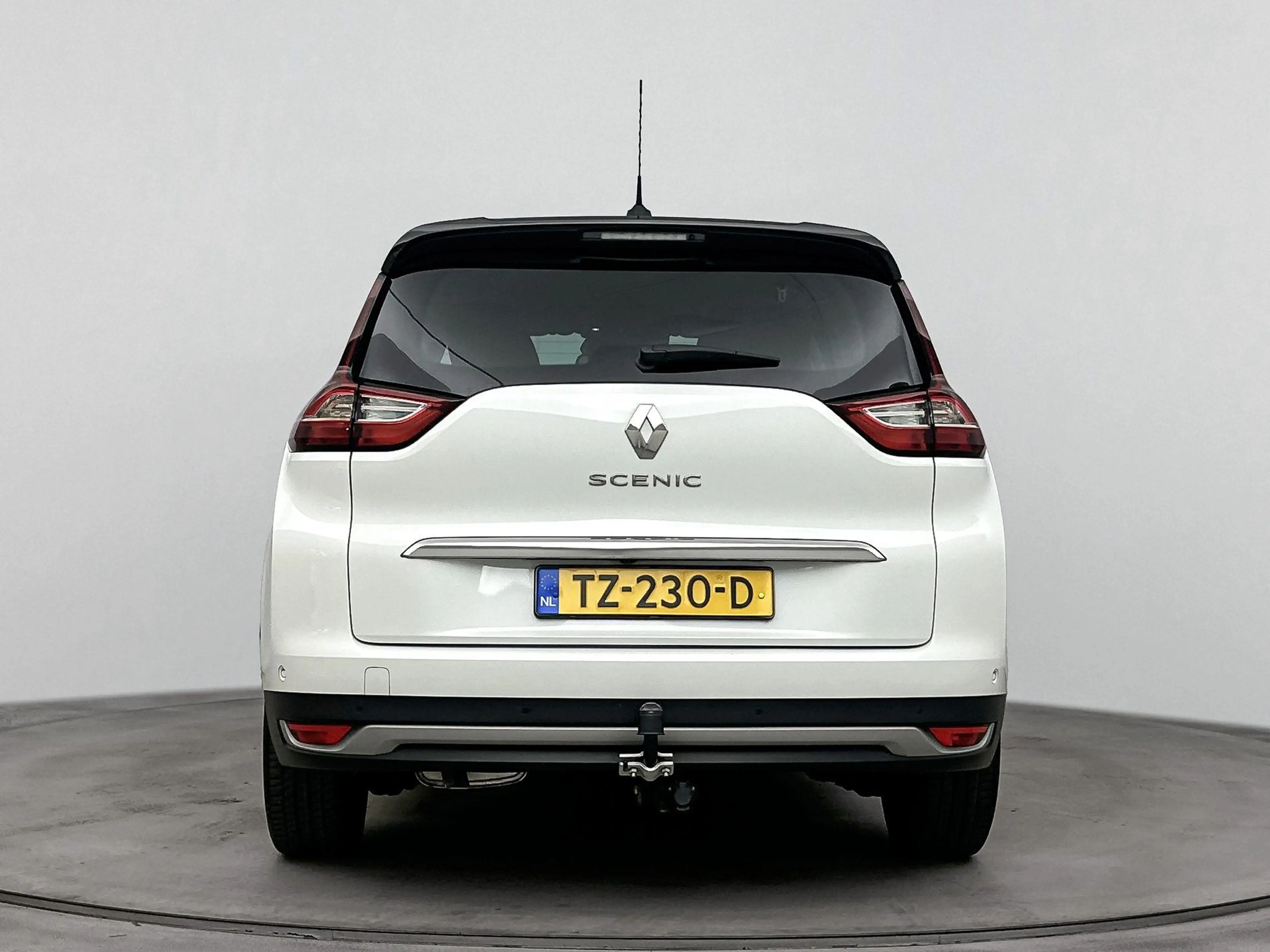 Renault Grand Scenic 1.3 TCe 140Pk Intens | Stoelverwarming & Massage | — photo 3