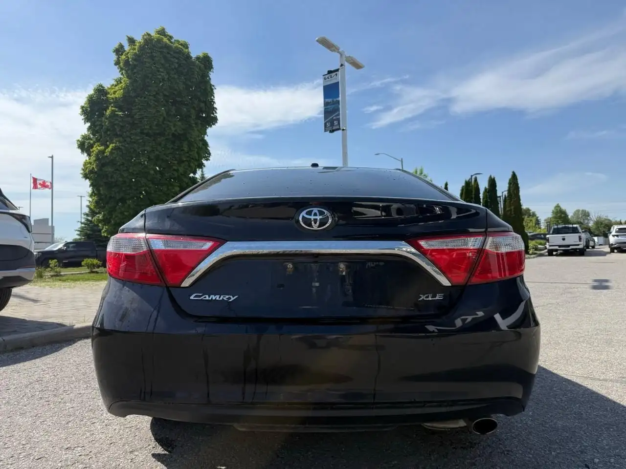 Toyota Camry снимка Toyota Camry