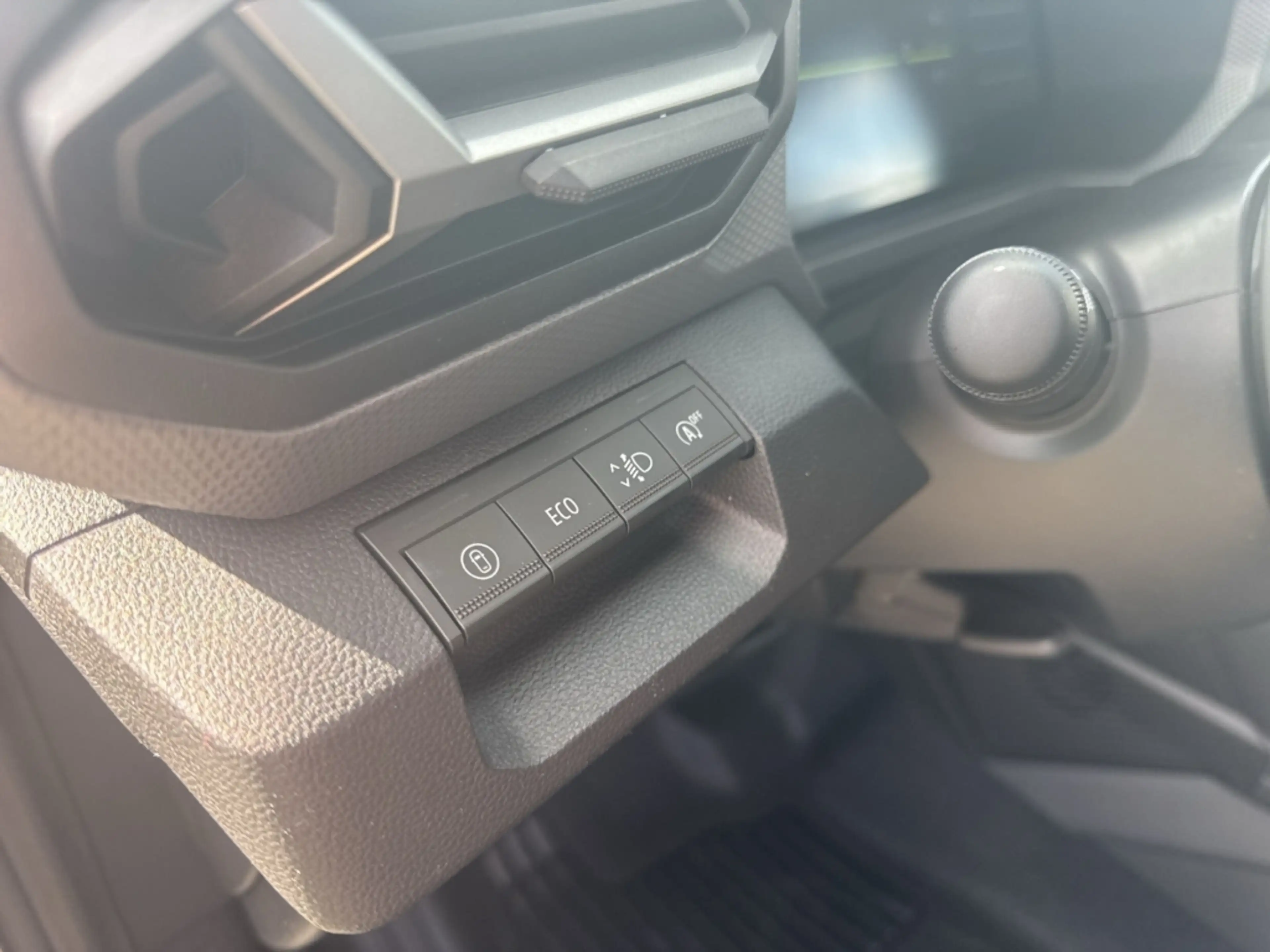 Dacia Duster EXPRESSION ECO-G 120 AUTO Expression SHZ+PDC+KAMER — photo 21