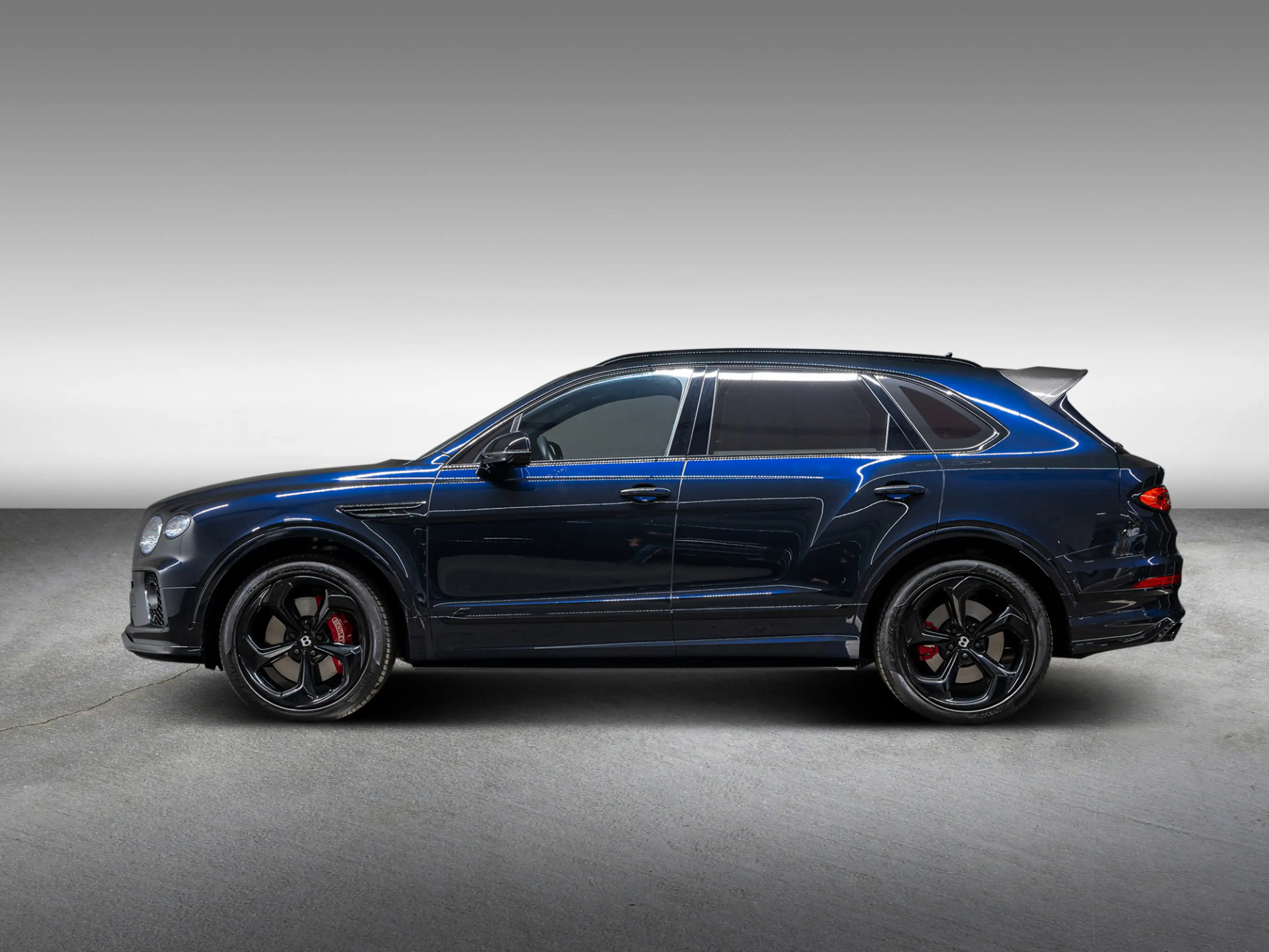 Bentley Bentayga S |Touring Spec|Carbon Styling|NAIM — photo 4