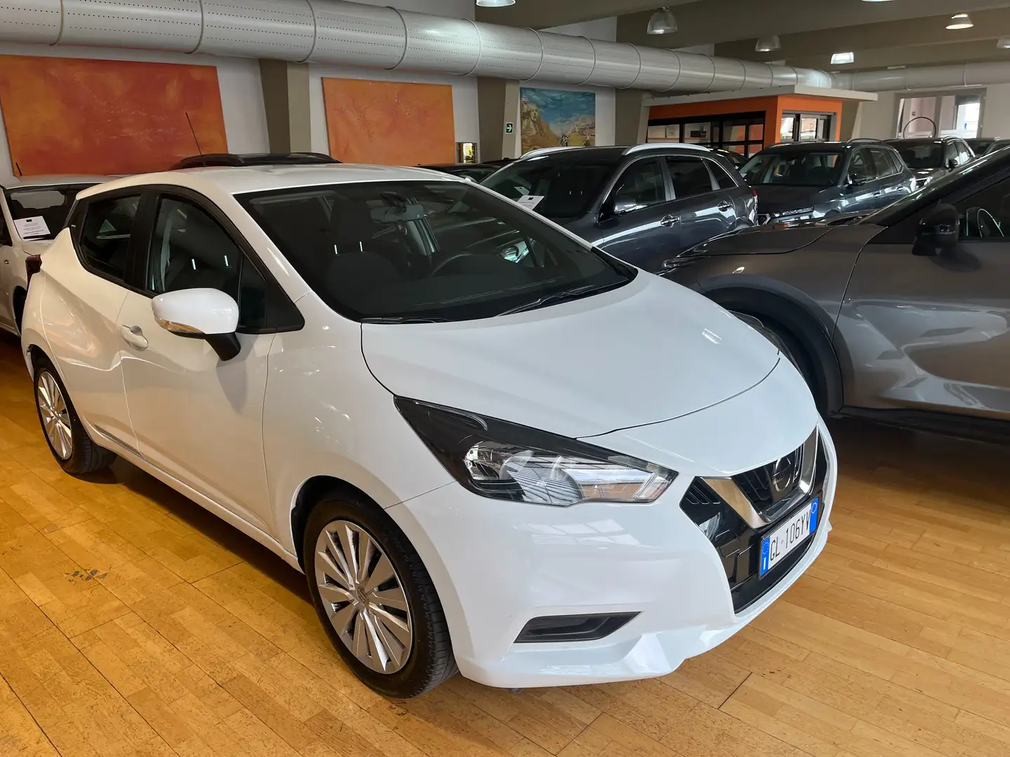 Nissan Micra Micra V 2017 1.0 ig-t Acenta 92cv Bianco - 1