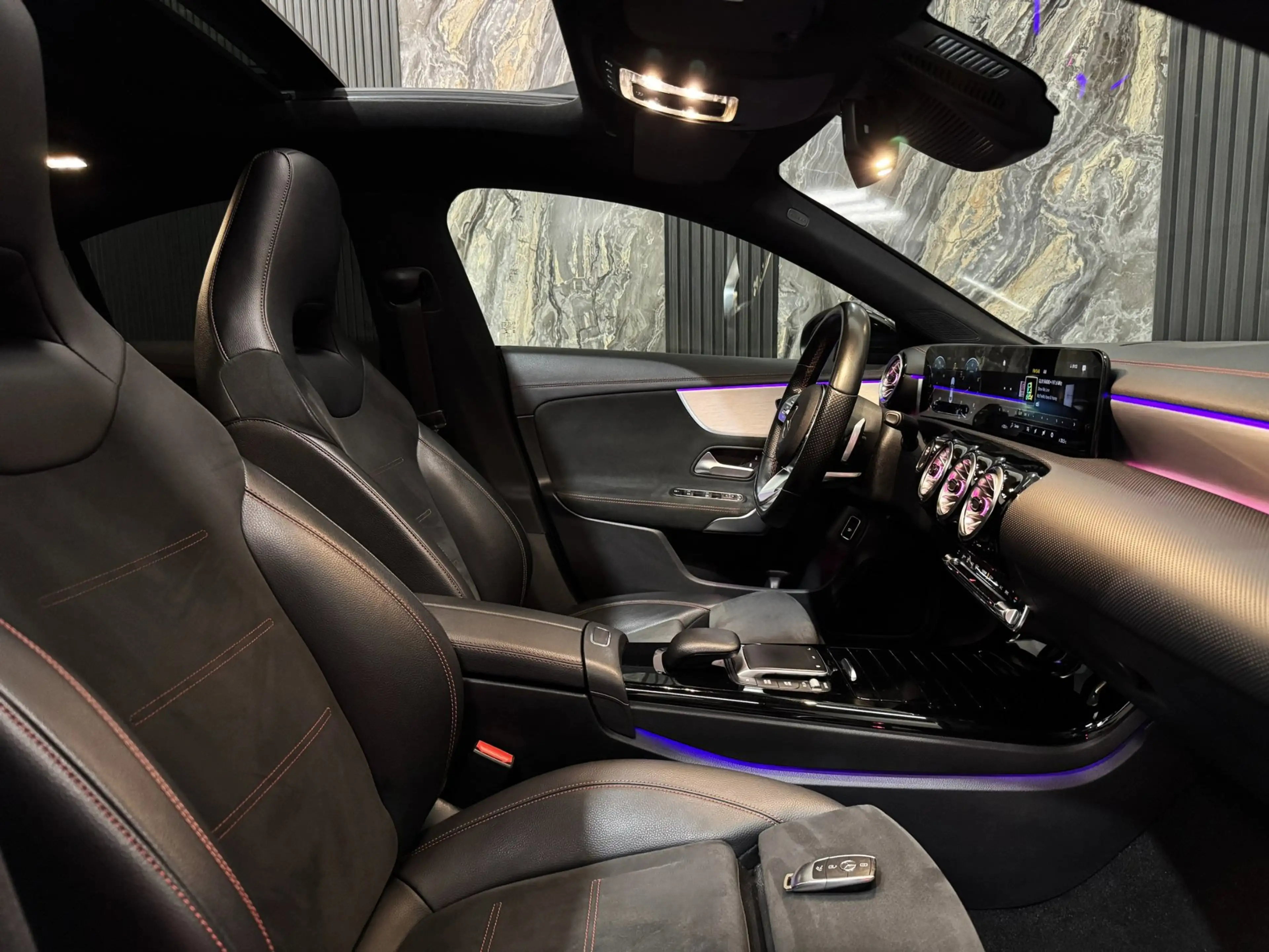 Mercedes-Benz CLA 45 AMG 200 Launch Ed PACK|PANO|SFEER|MEMORY|BOMVOL! — photo 21