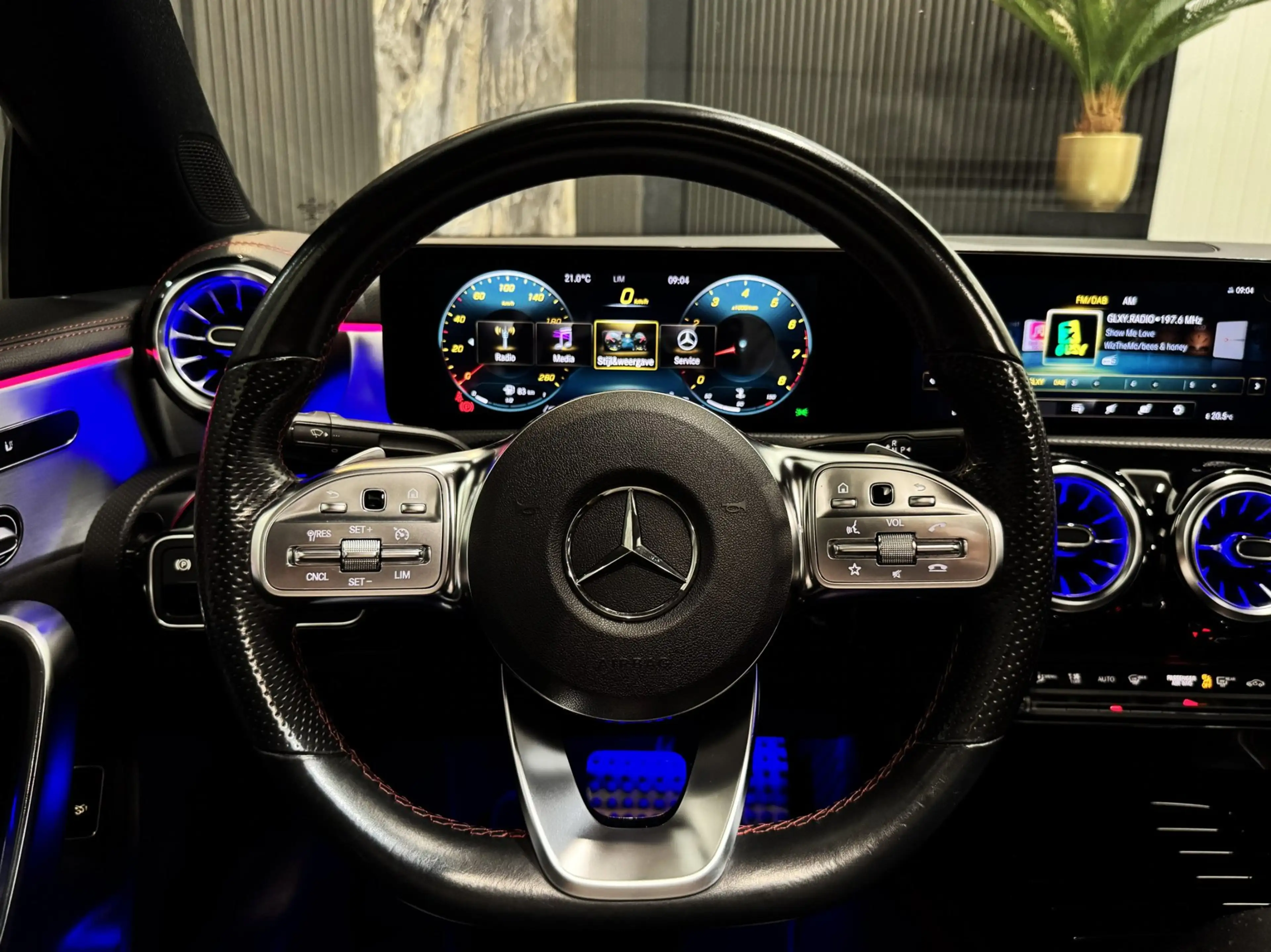 Mercedes-Benz CLA 45 AMG 200 Launch Ed PACK|PANO|SFEER|MEMORY|BOMVOL! — photo 27