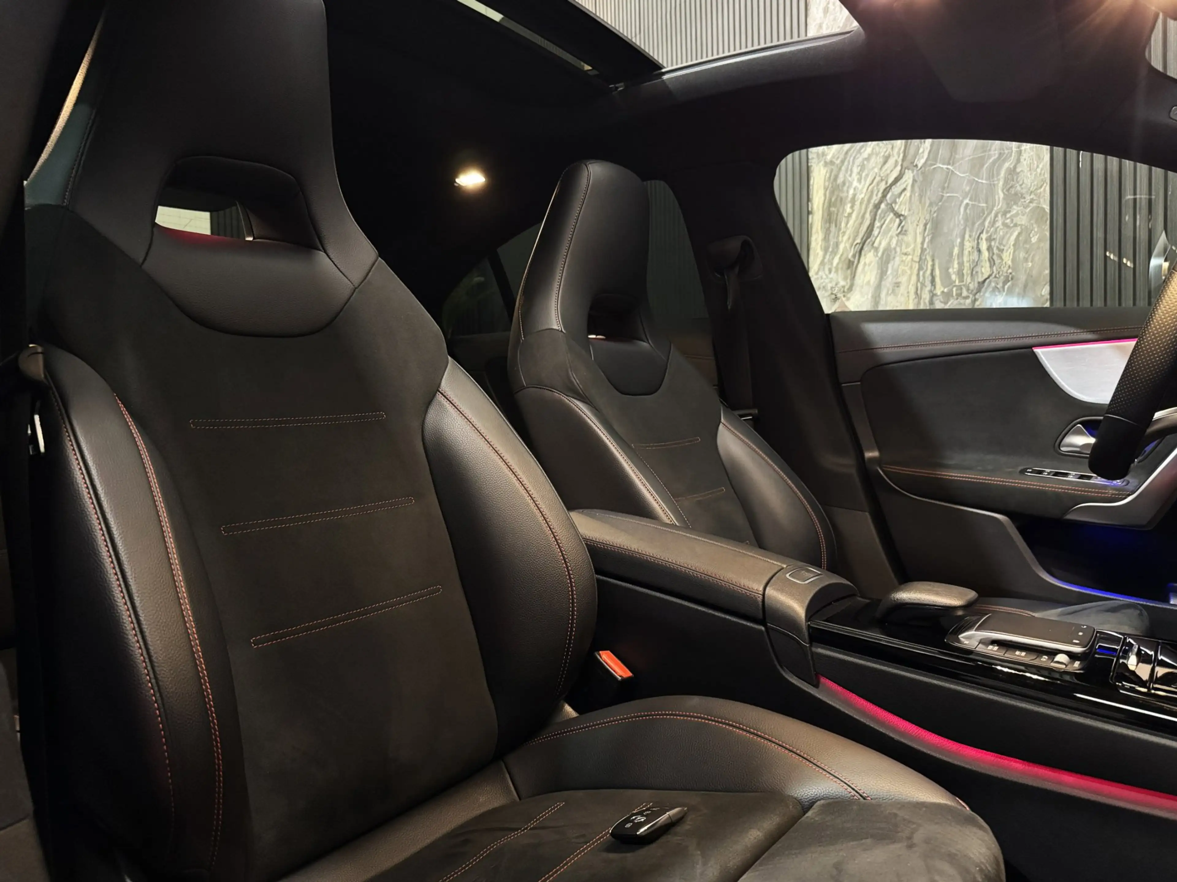 Mercedes-Benz CLA 45 AMG 200 Launch Ed PACK|PANO|SFEER|MEMORY|BOMVOL! — photo 23