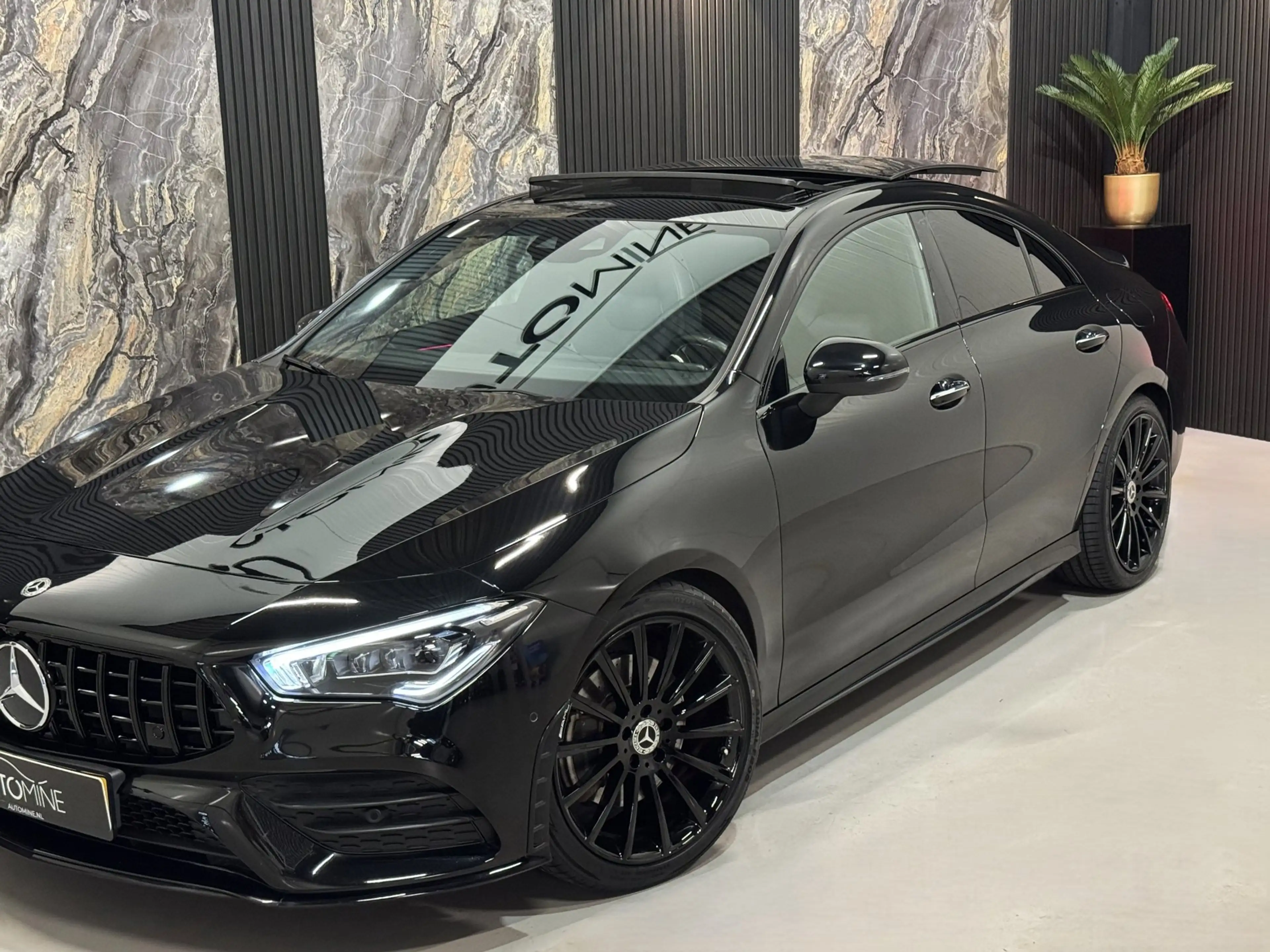 Mercedes-Benz CLA 45 AMG 200 Launch Ed PACK|PANO|SFEER|MEMORY|BOMVOL! — photo 8