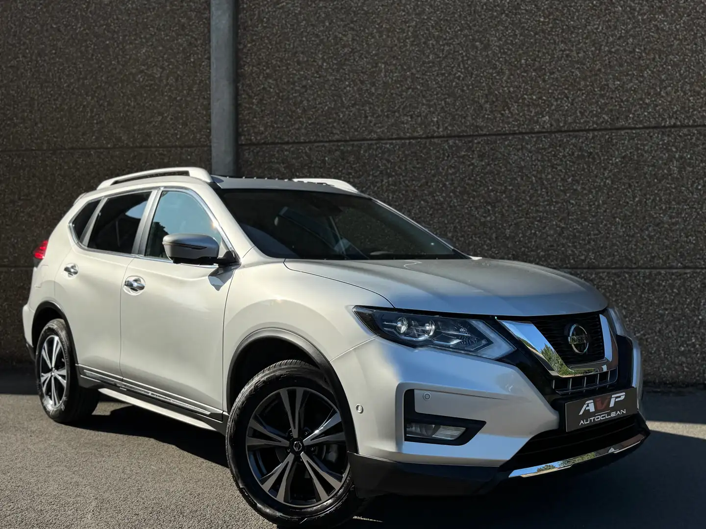 Nissan X-Trail 1.3 DIG-T Tekna/Cuir/Gps/ToitPano/Garantie 12mois Stříbrná - 1