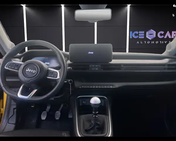 Jeep Avenger view 10