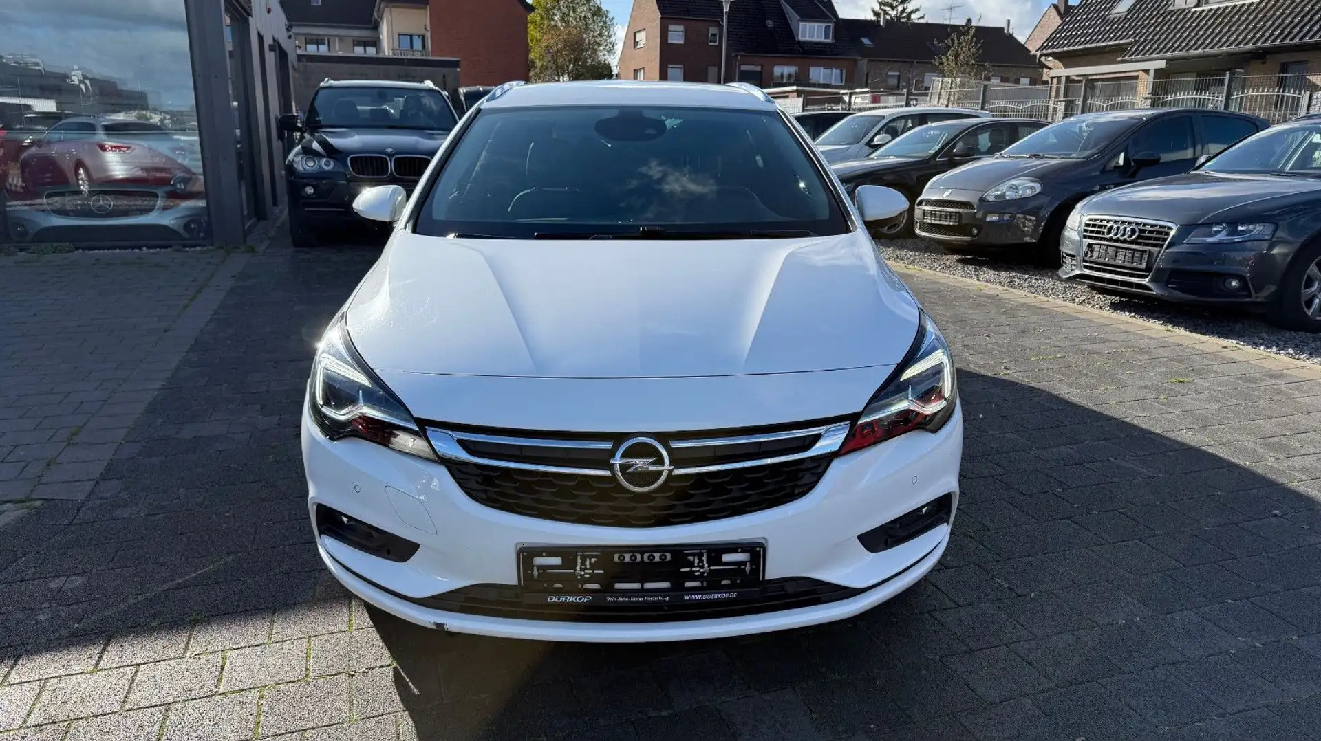 Opel Astra K Sports Tourer Innovation VOLL Weiß - 2
