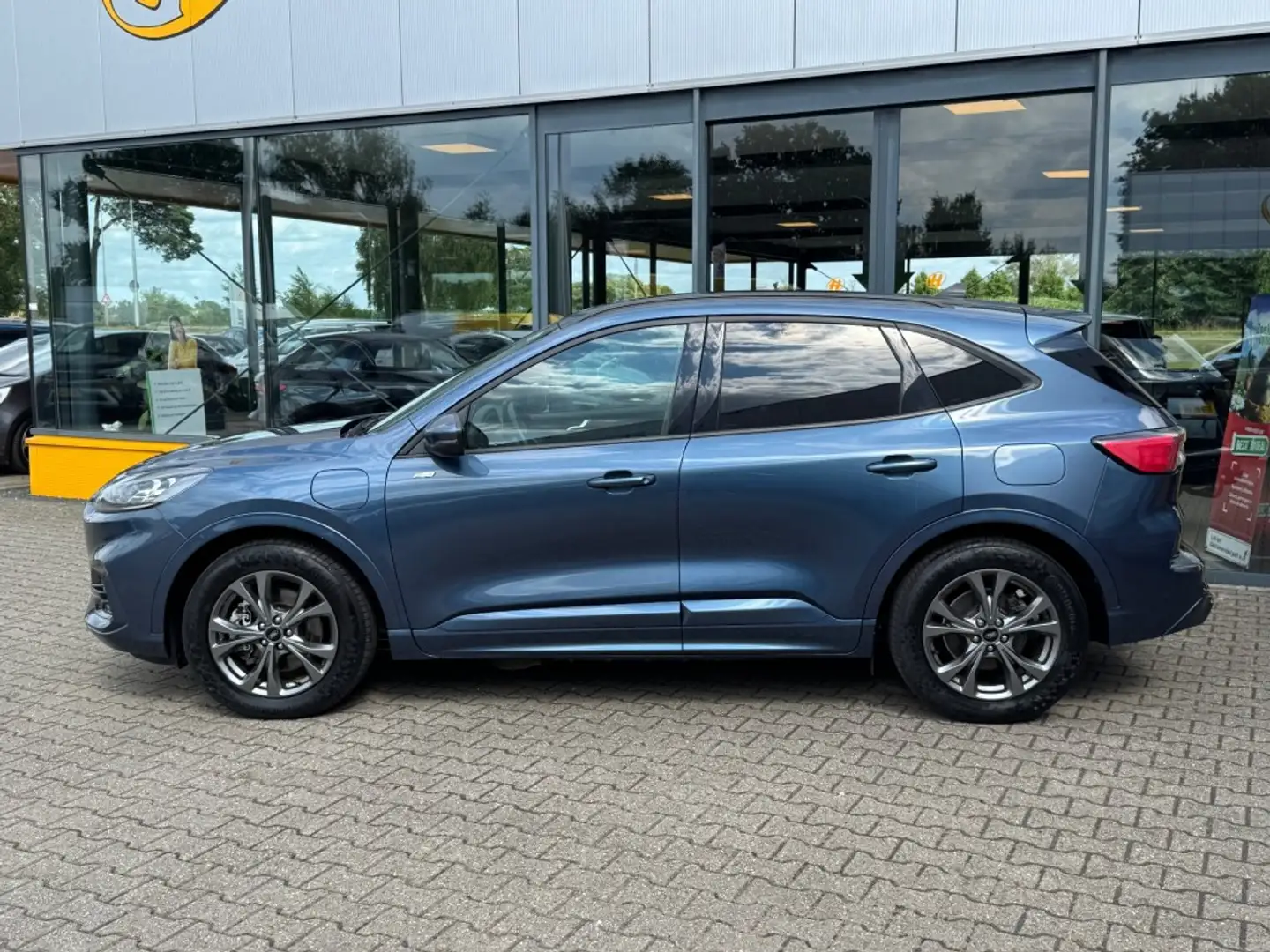 Ford Kuga 2.5 PHEV ST-Line - navi - electr. trekhaak Blauw - 2