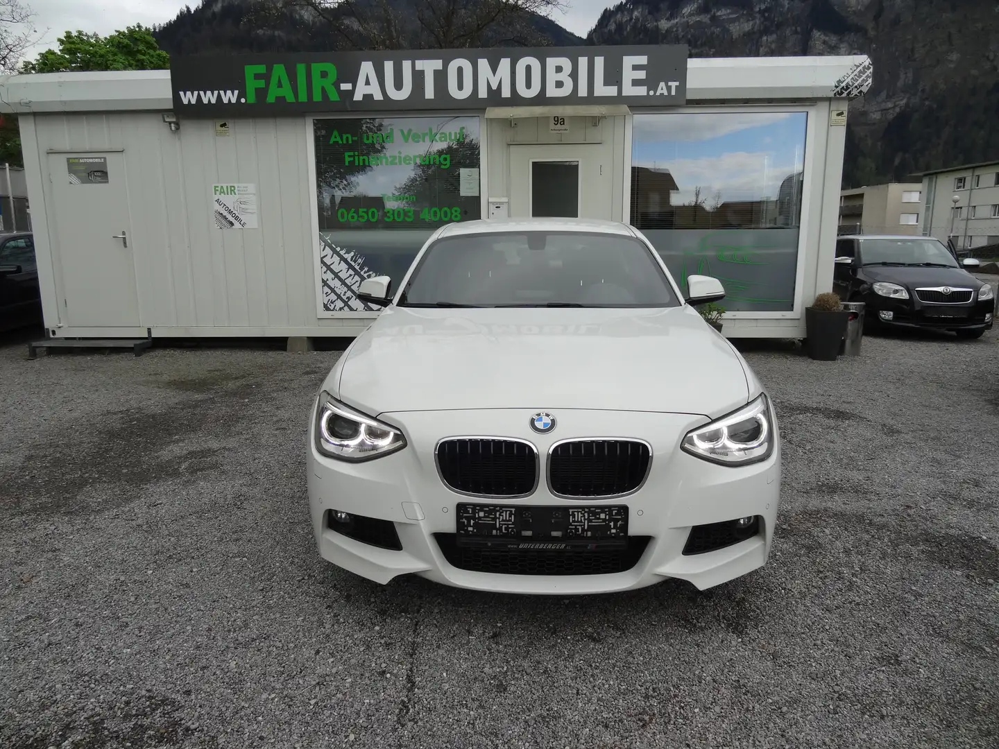 BMW 118 d x-Drive M-Paket Weiß - 2