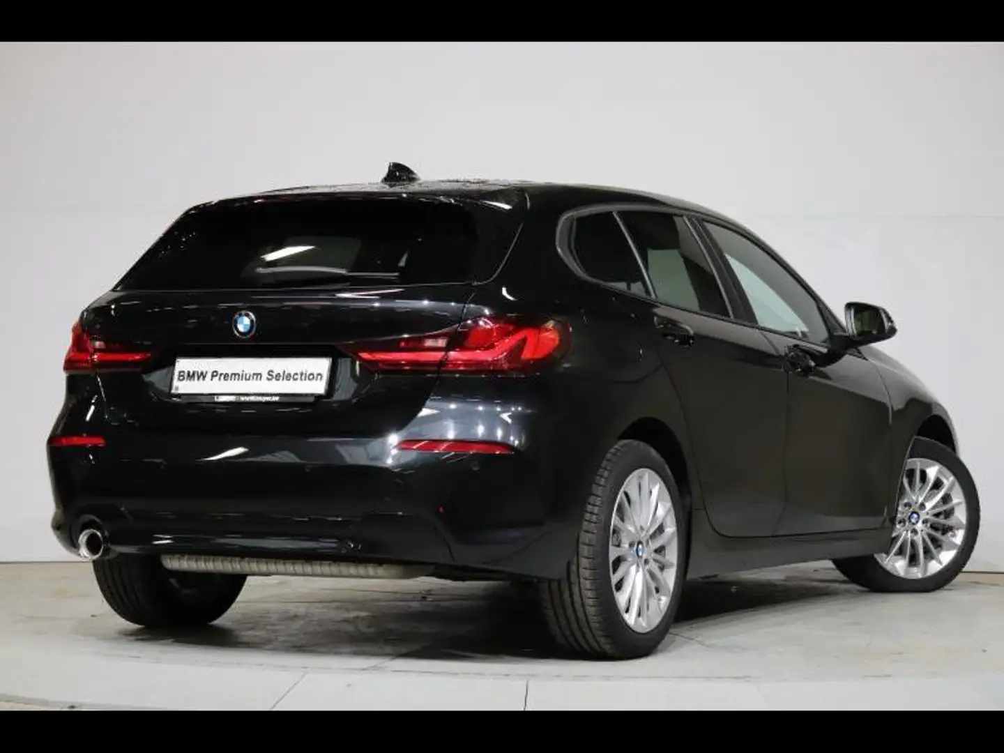 BMW 116 i Hatch Noir - 2