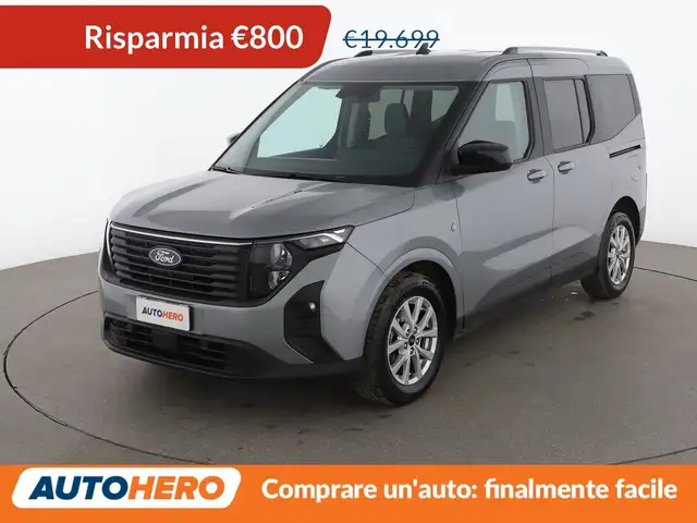 Ford Tourneo Courier 1.0 EcoBoost Titanium