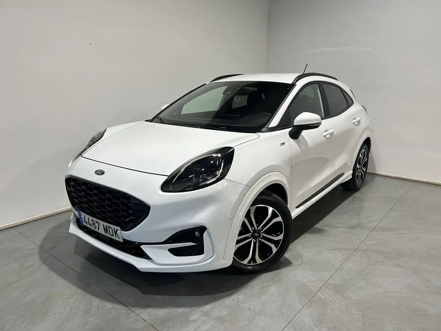 Ford Puma 1.0 EcoBoost MHEV 125cv ST-Line Weiß - 1
