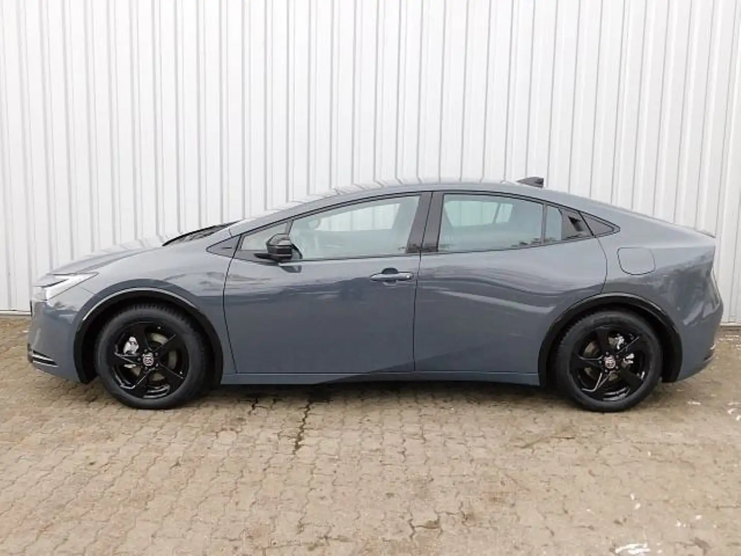 Toyota Prius Plug-in Hybrid Advanced - 1