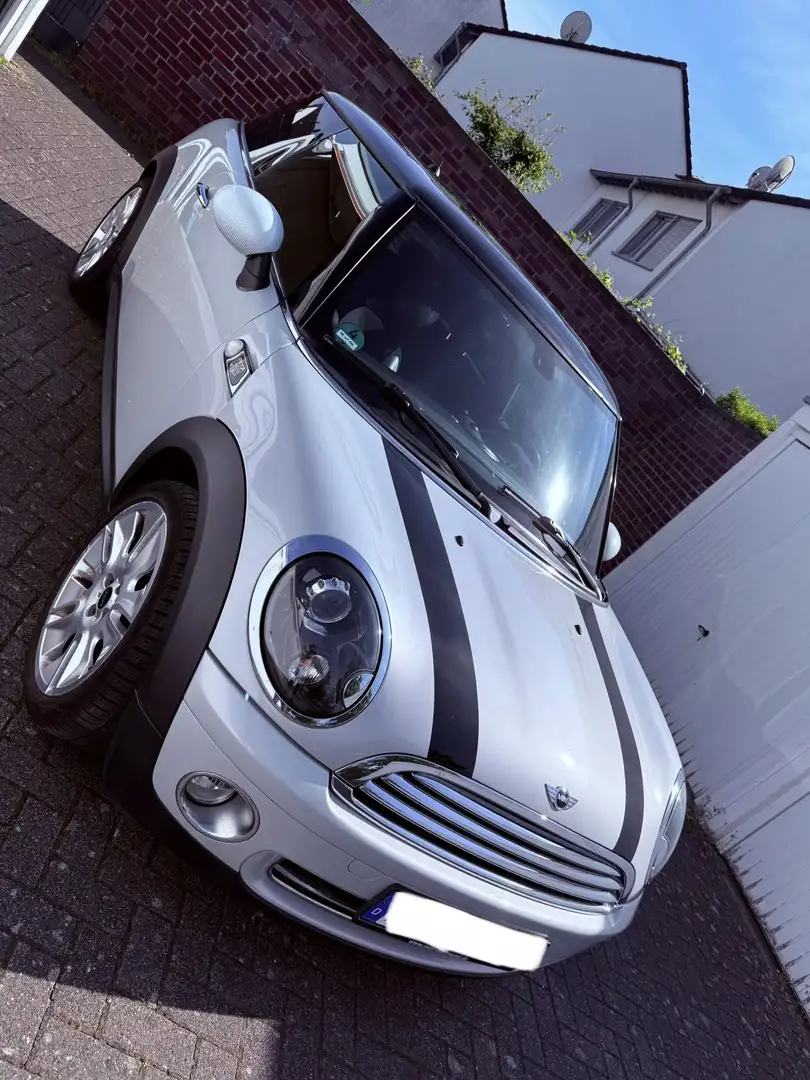 MINI Cooper 50 Camden - 1