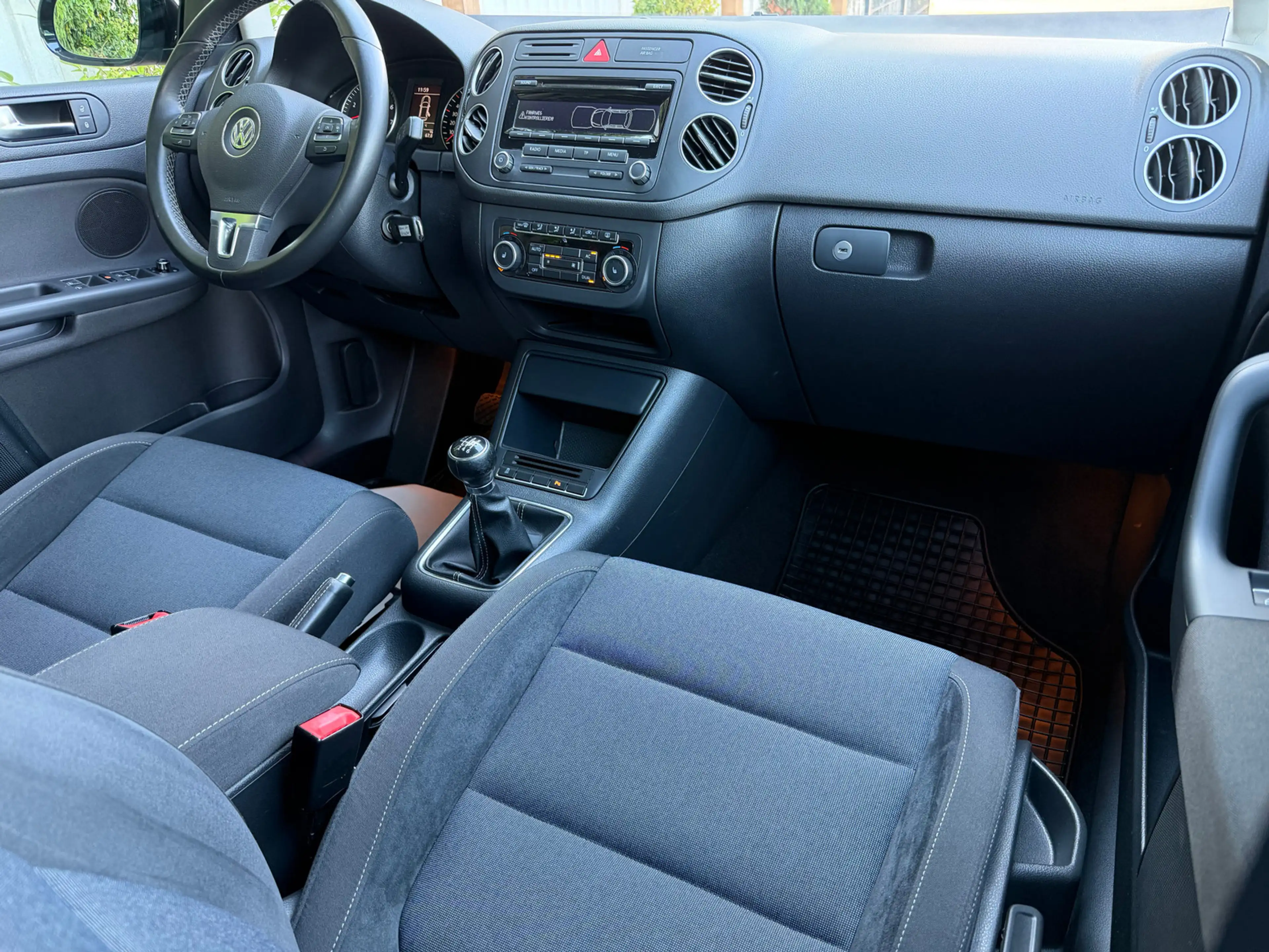 Volkswagen Golf Plus VI Style *PDC*Tempomat*6 Gang* — photo 11